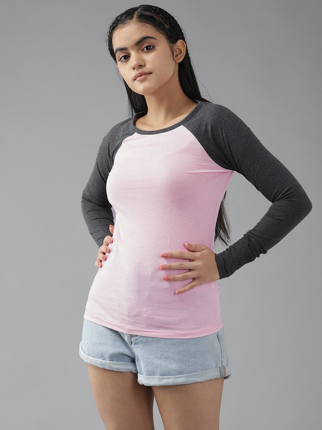 

UTH by Roadster Girls Pink & Grey Pure Cotton Colourblocked Raglan Sleeves T-shirt