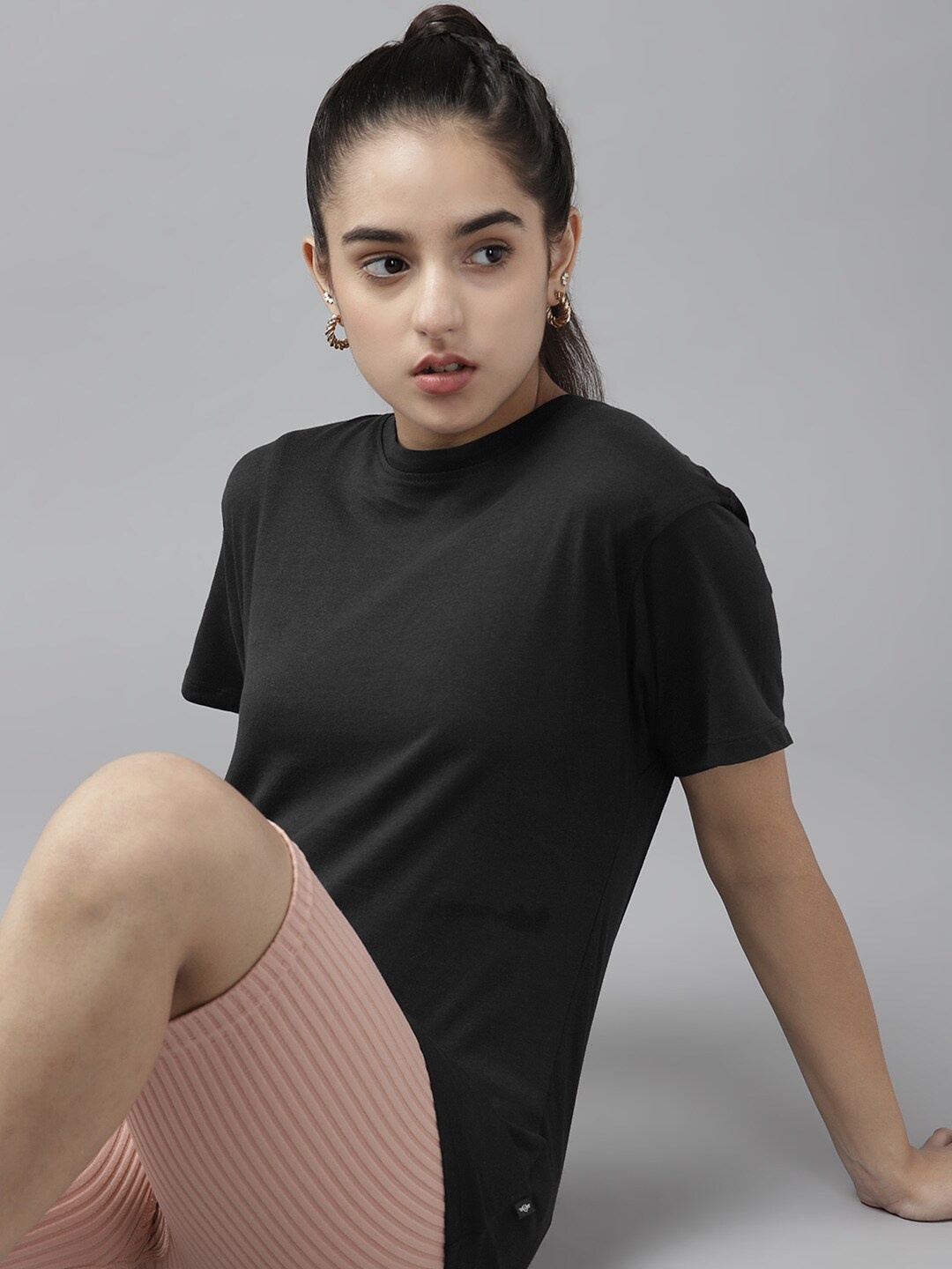

UTH by Roadster Girls Black Pure Cotton T-shirt