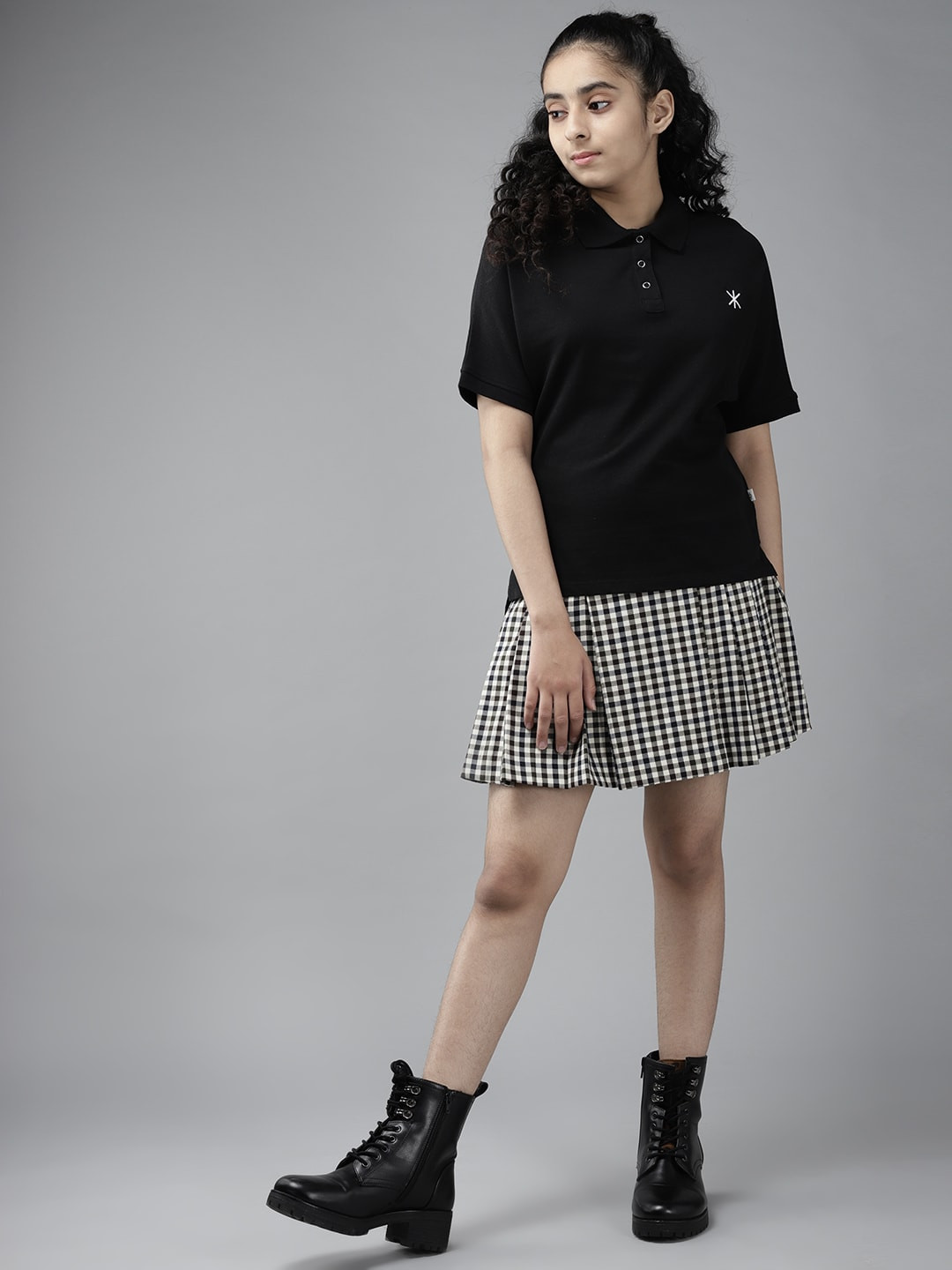 

UTH by Roadster Girls Black Polo Collar Pure Cotton T-shirt