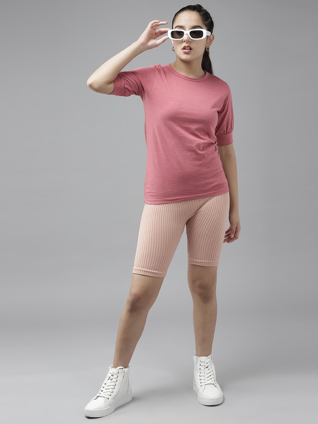 

UTH by Roadster Girls Dusty Rose Pink Solid Pure Cotton T-shirt