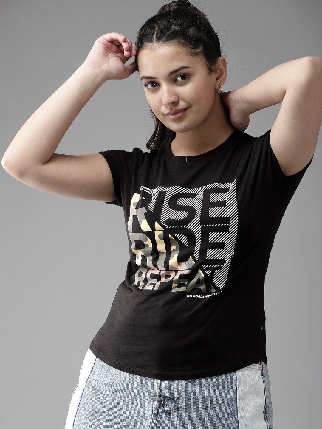 

UTH by Roadster Girls Black & White Printed Cotton T-shirt