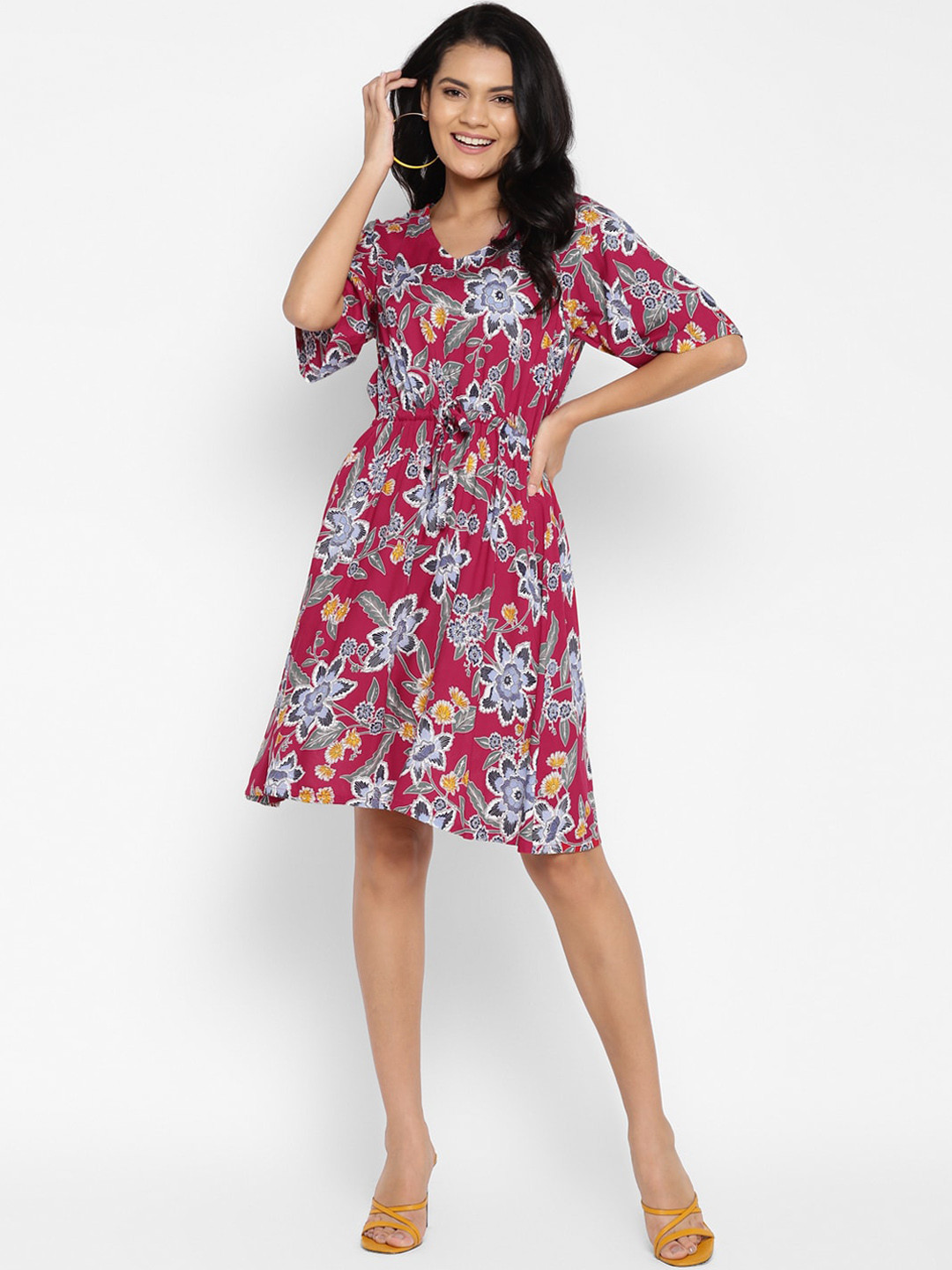 

DEEBACO Red Floral Elasticated Dres