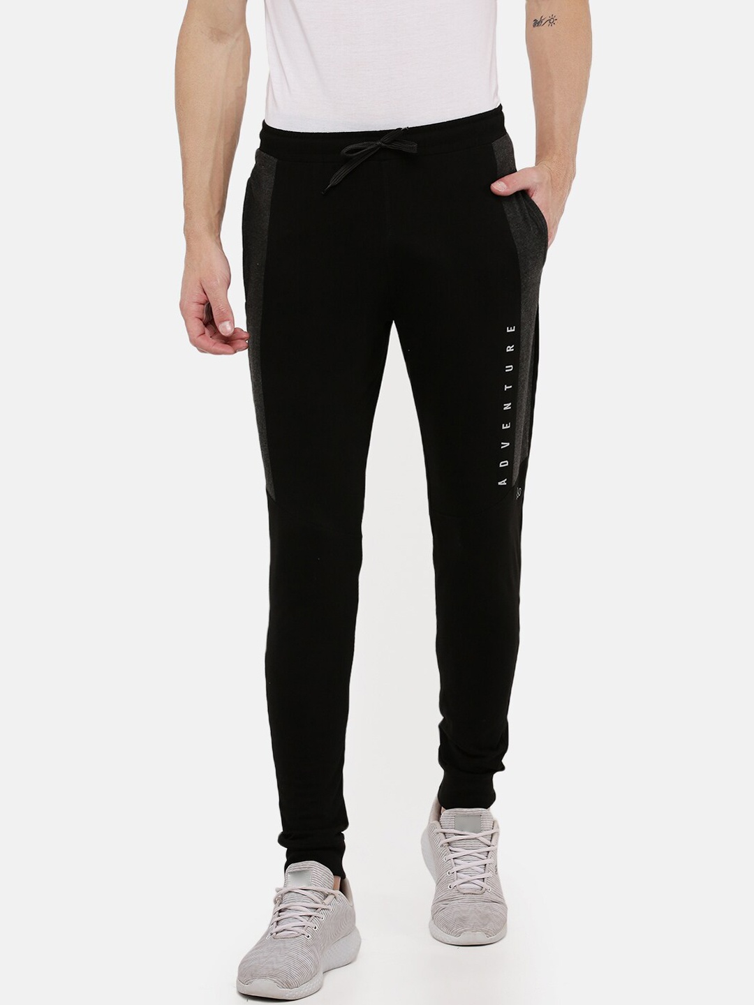 

DIXCY SCOTT Men Black Solid Slim-Fit Cotton Joggers