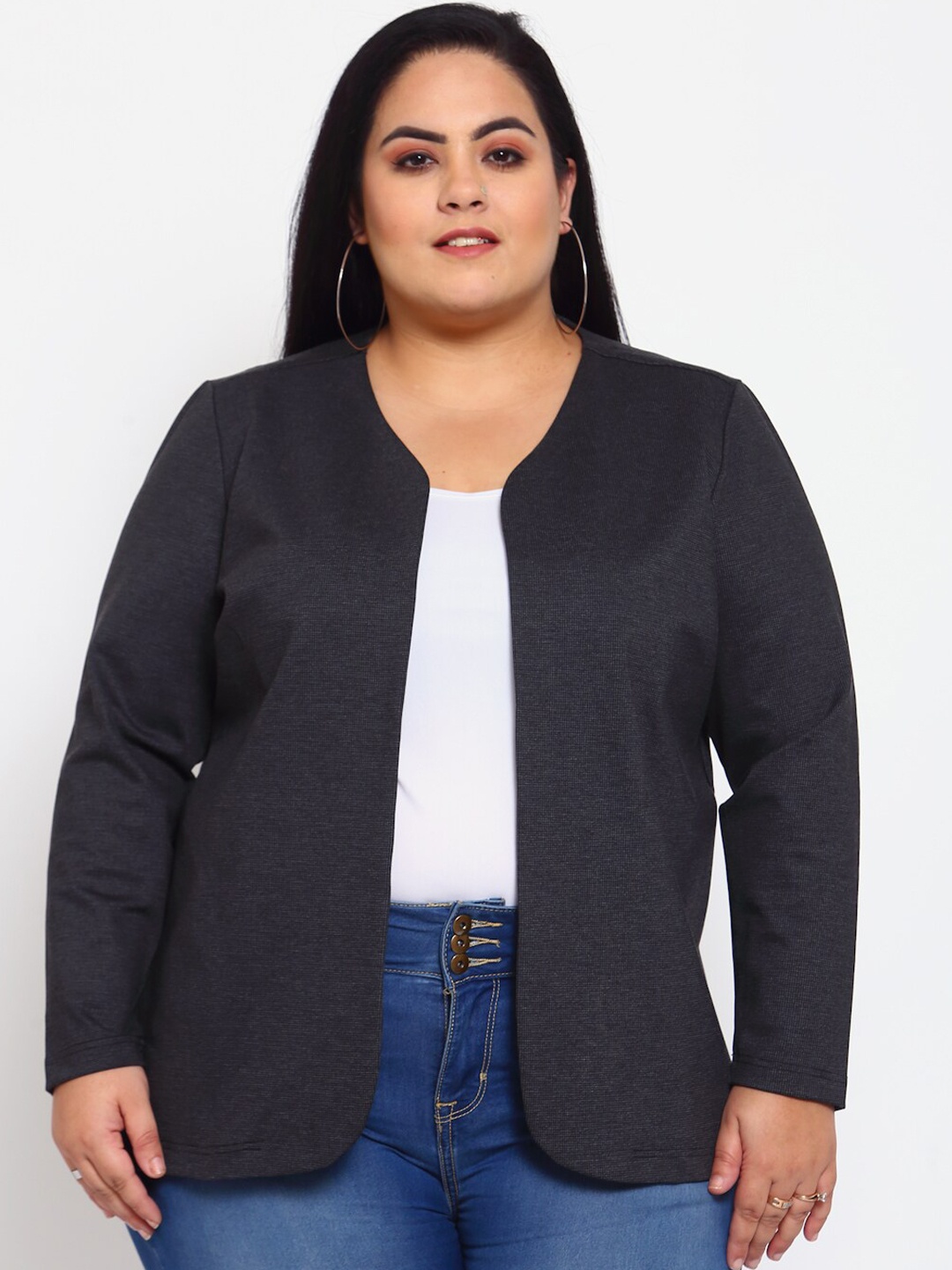 

plusS Women Black Open Front Jacket