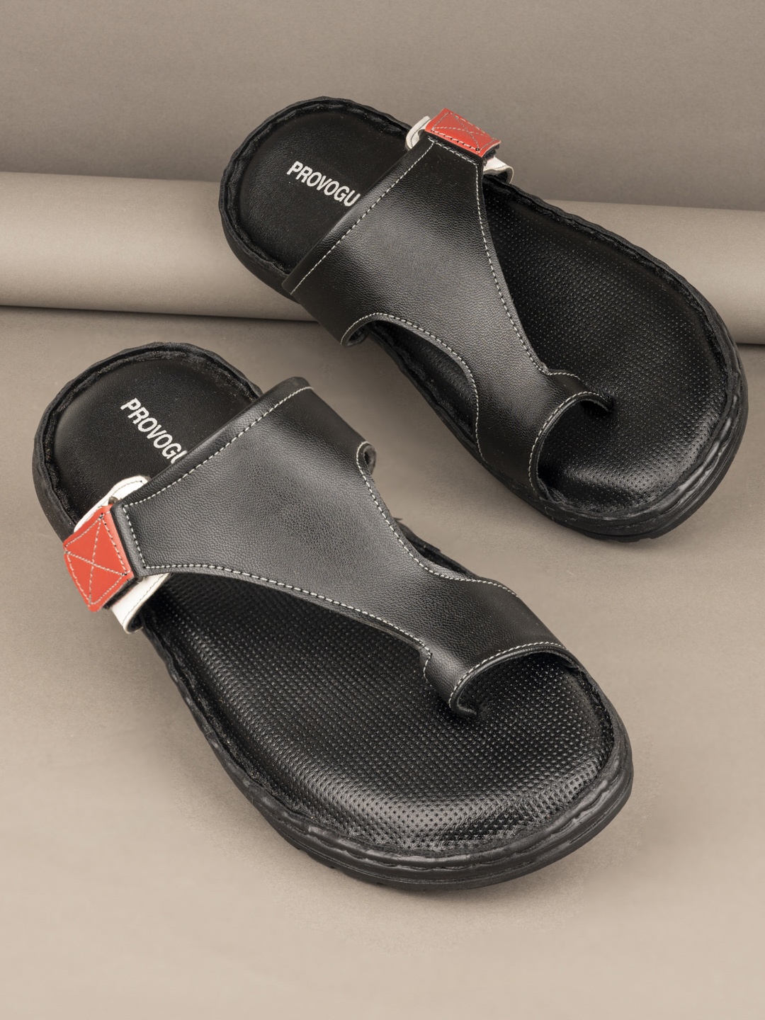 

Provogue Men Black & Red Flip-Flops