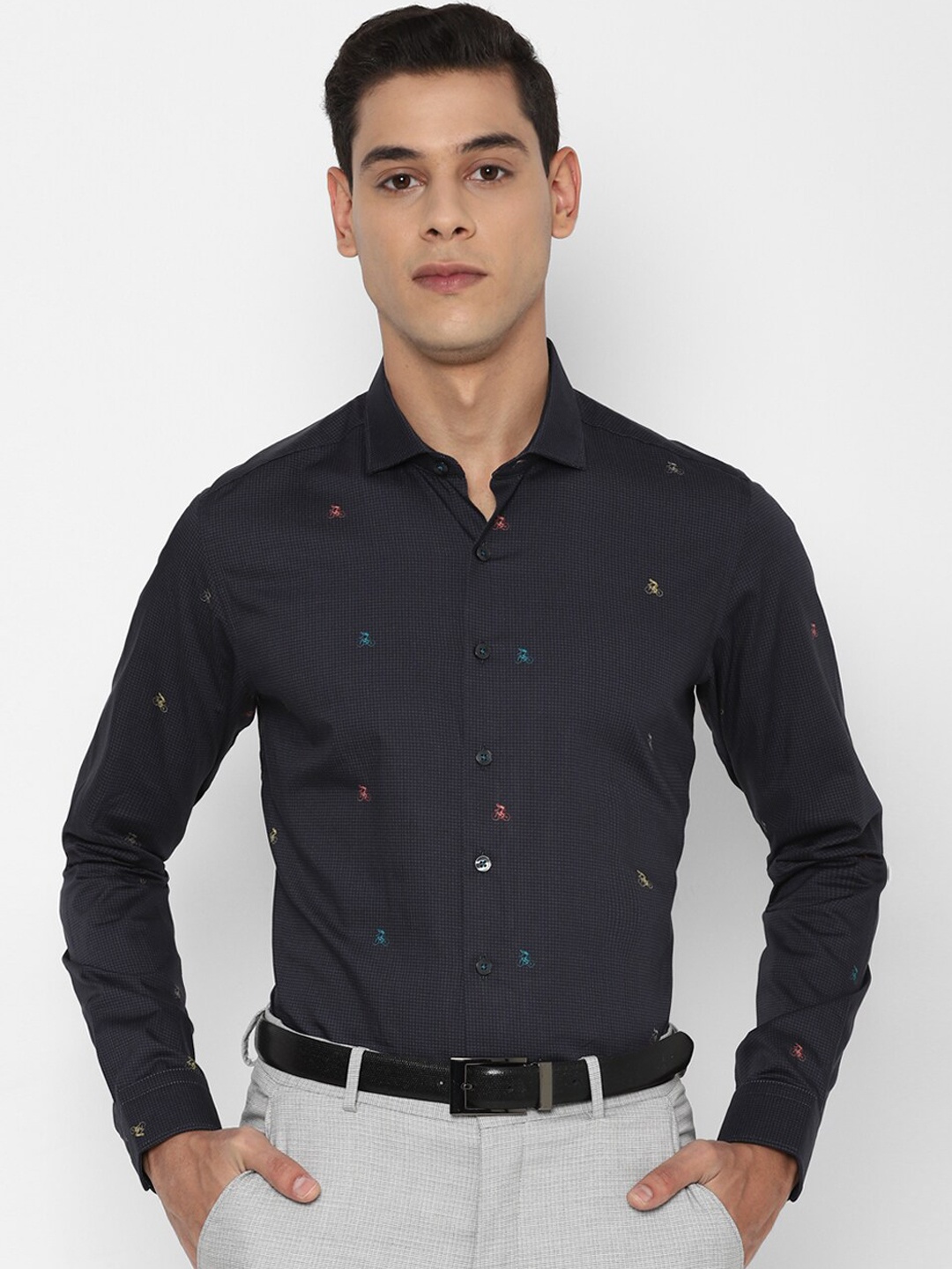 

SIMON CARTER LONDON Men Grey Slim Fit Opaque Printed Casual Shirt