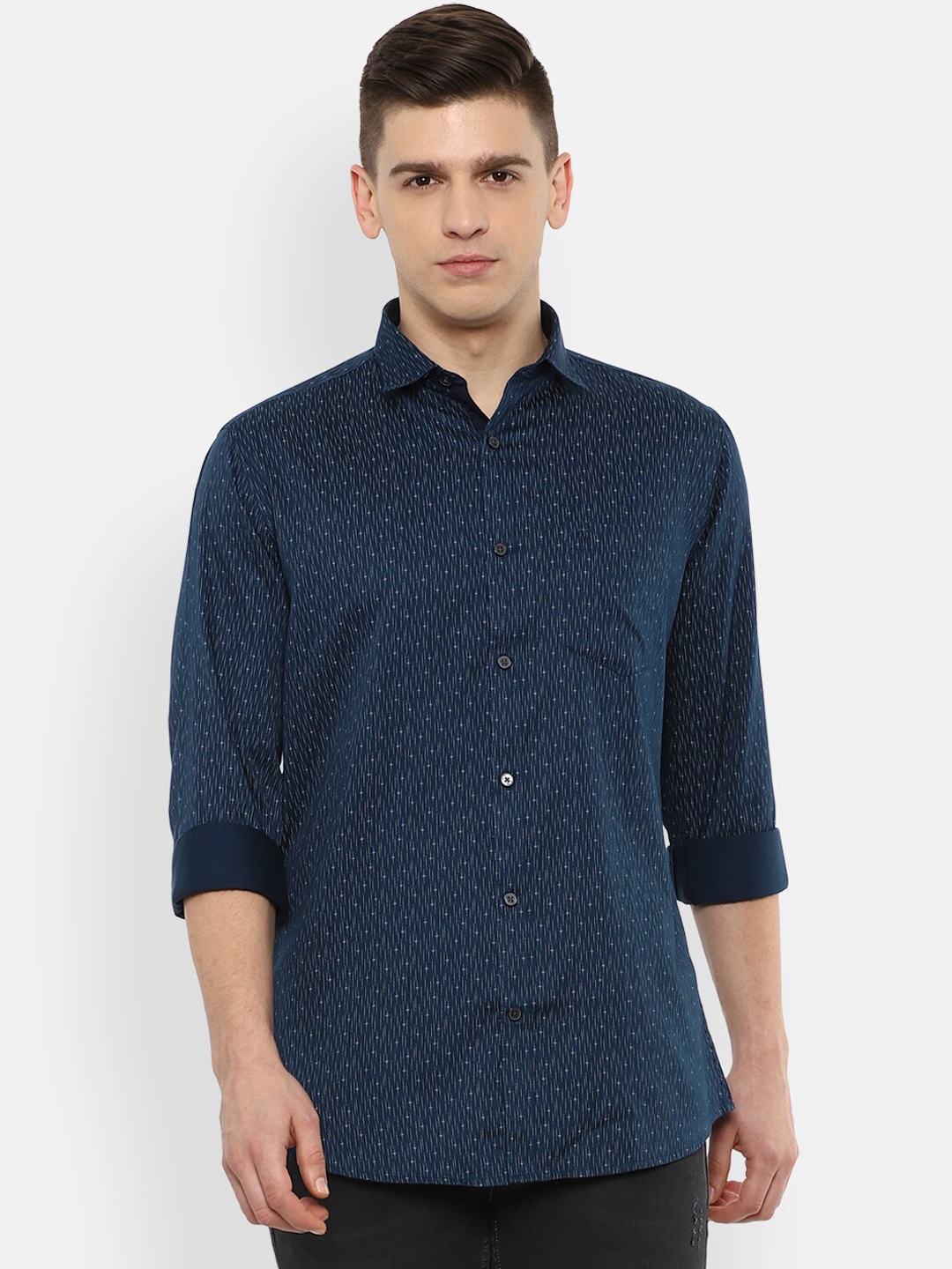 

Van Heusen Sport Men Navy Blue Slim Fit Opaque Micro Ditsy Printed Cotton Casual Shirt