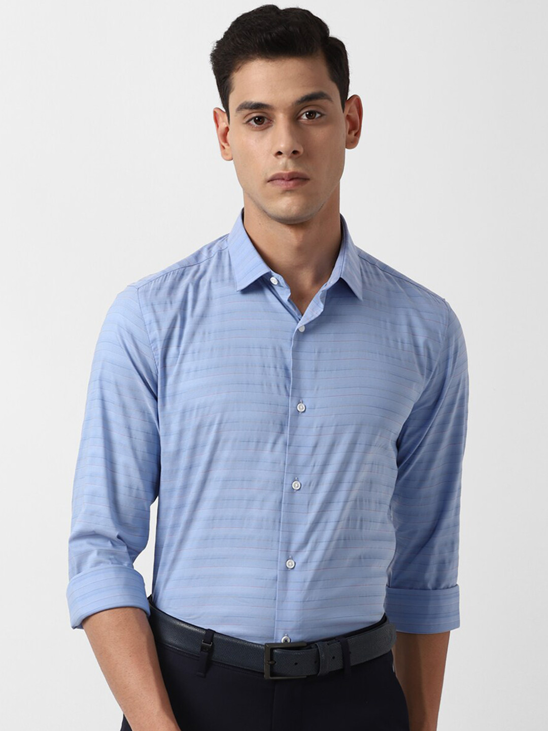 

Louis Philippe Sport Men Blue Slim Fit Horizontal Stripes Opaque Striped Casual Shirt