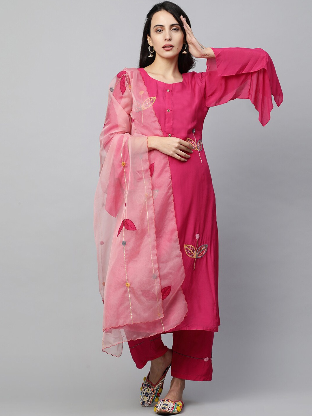 

FASHOR Women Pink Floral Hand Embroidered Pure Silk Kurta with Palazzos & Dupatta & Mask