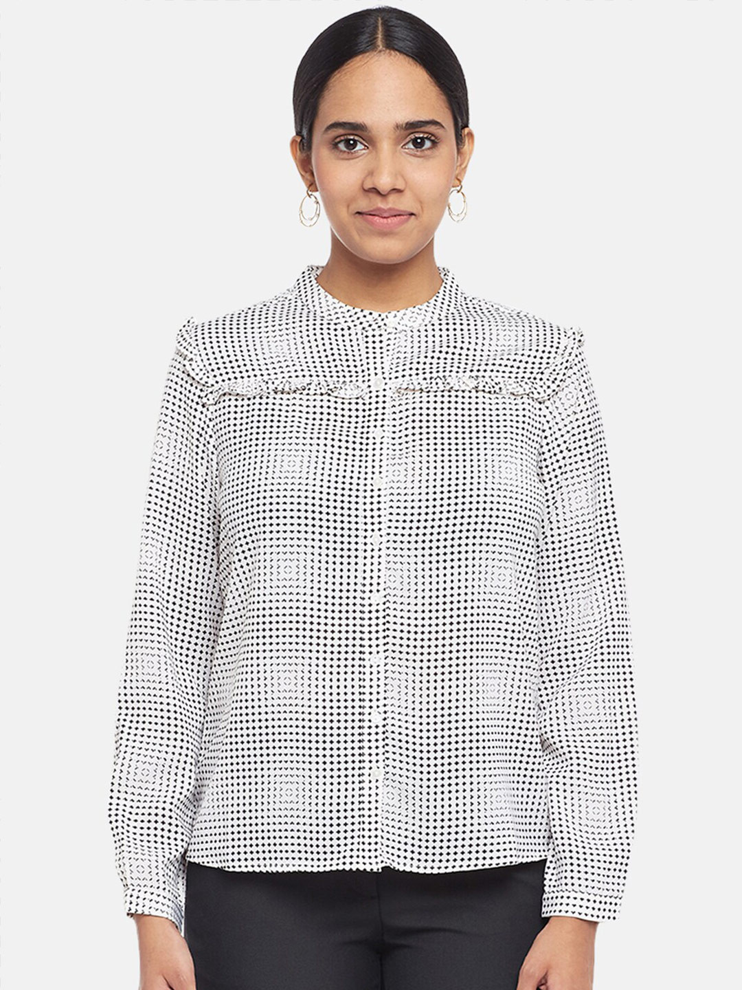 

Annabelle by Pantaloons Black And White Checked Mandarin Collar Shirt Style Top