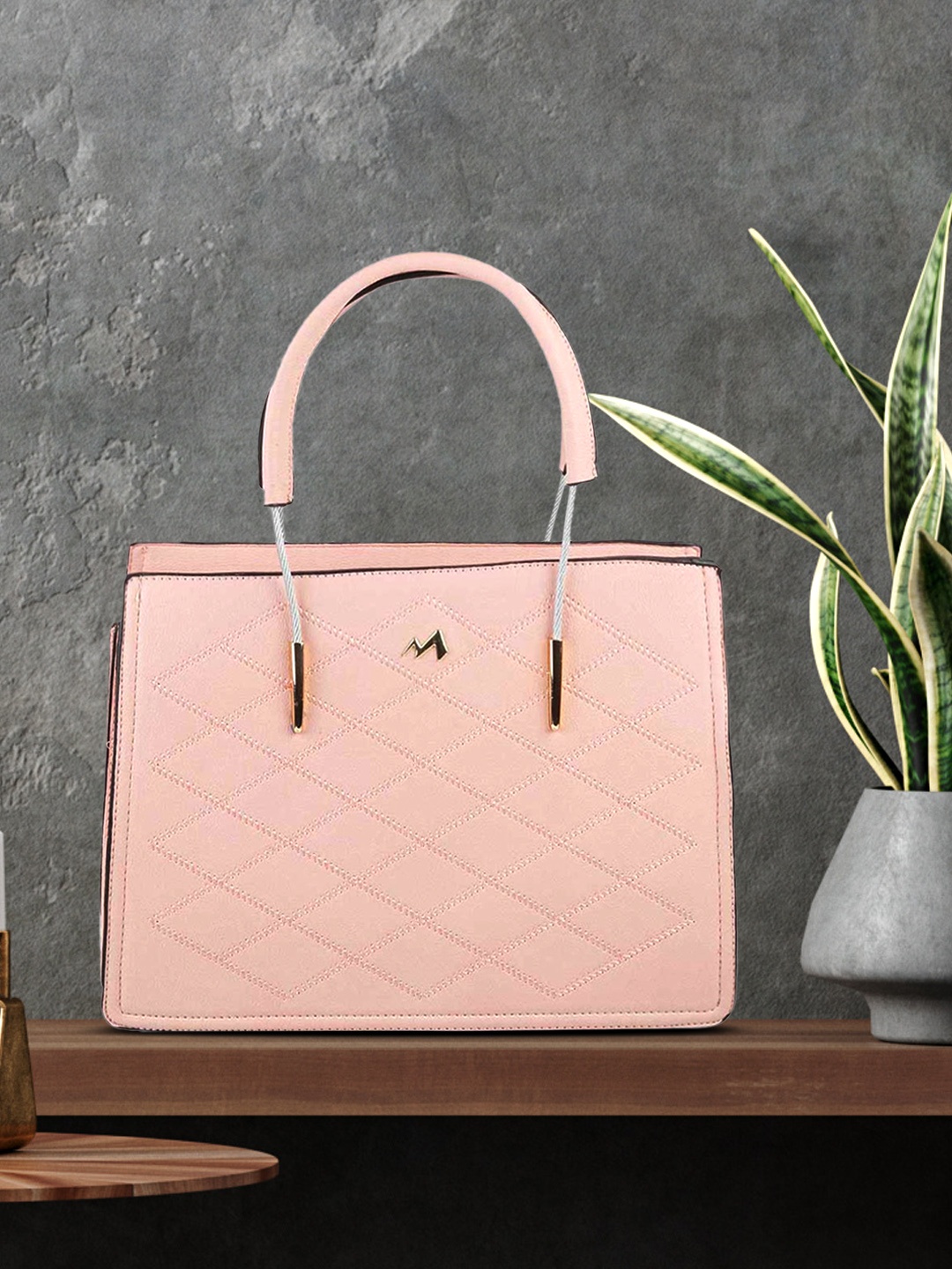 

Metro Pink Textured PU Structured Handheld Bag with Quilted