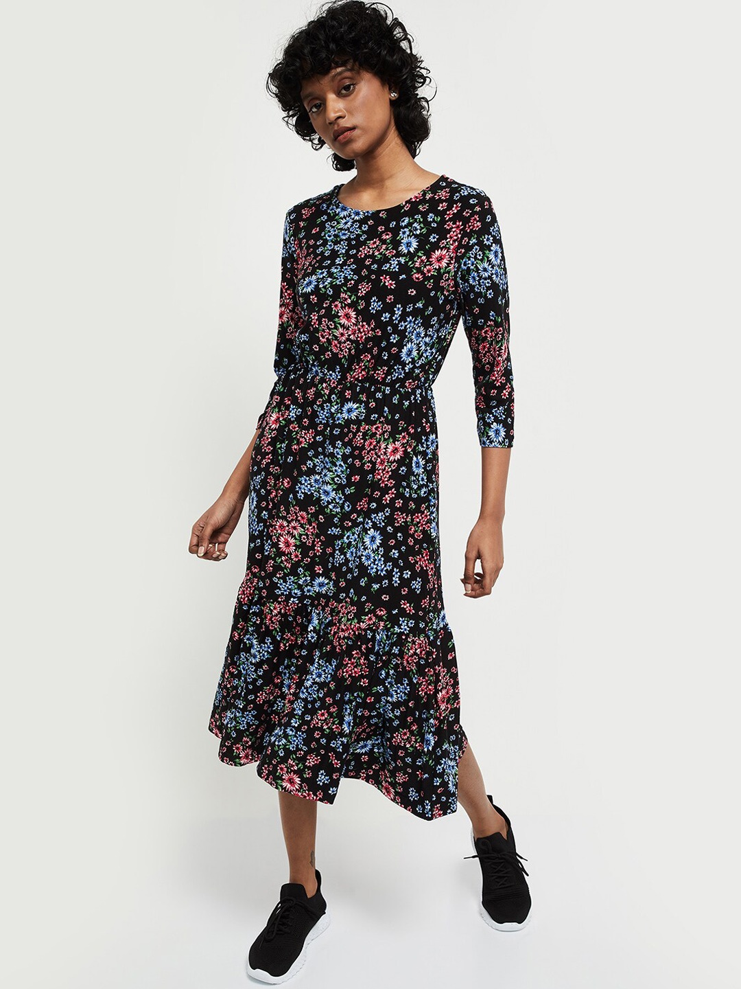 

max Black & Red Floral Midi Dress