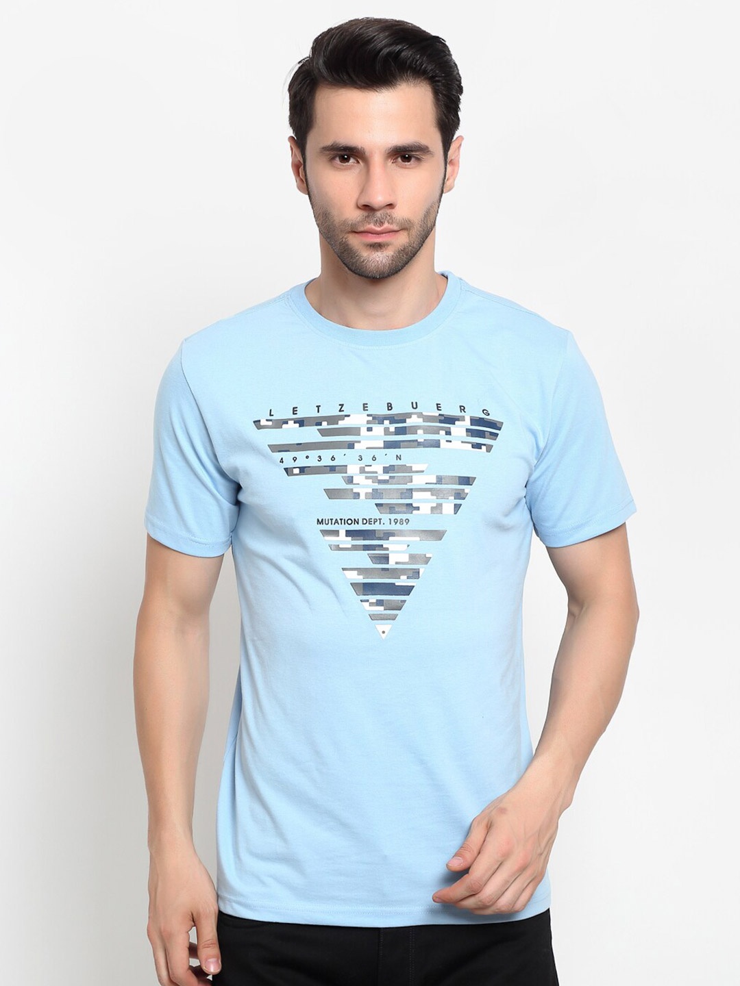 

Cantabil Men Blue Printed Cotton T-shirt