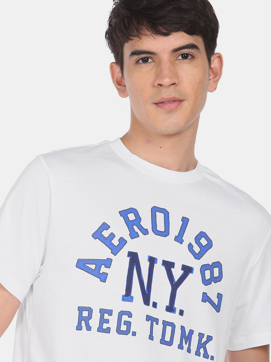 

Aeropostale Men White Blue Typography Printed Pure Cotton T-shirt