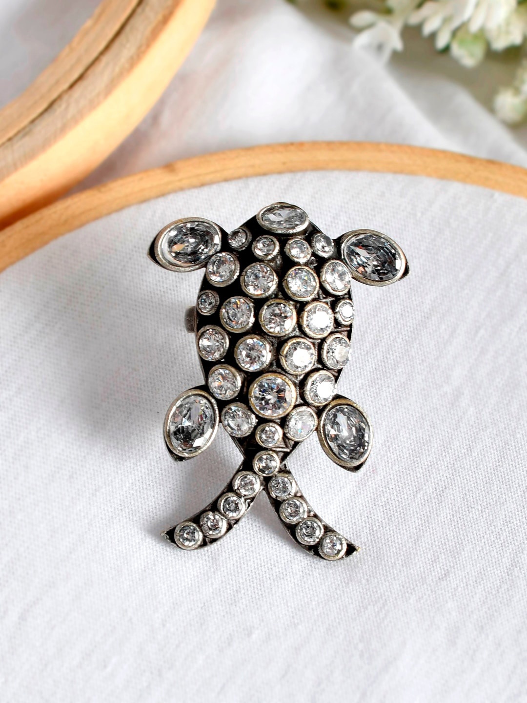 

Infuzze Oxidised Silver-Plated & White Stone-Studded Finger Ring