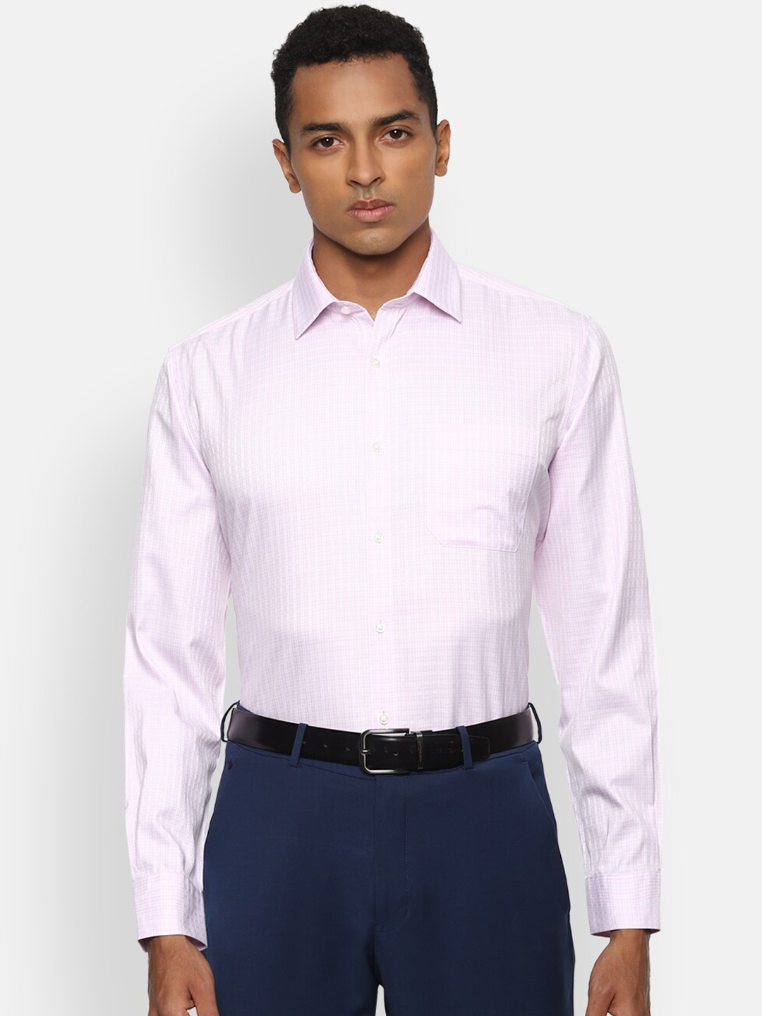 

Van Heusen Men Pink Micro Checked Opaque Formal Shirt