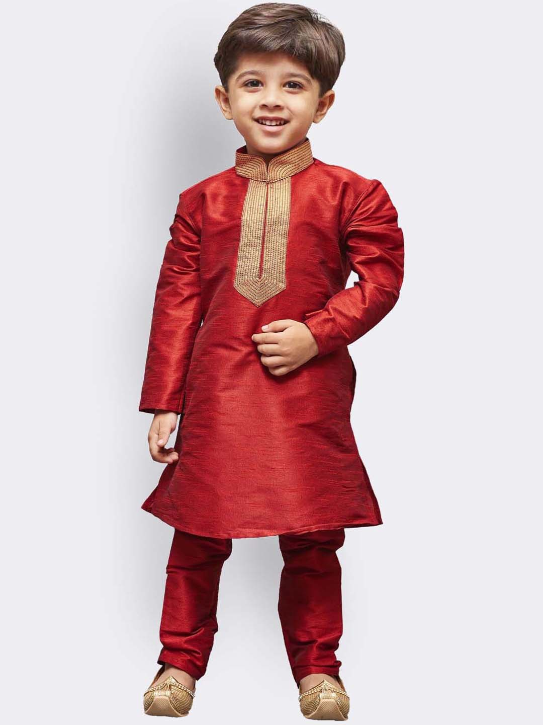 

VASTRAMAY Boys Maroon & Gold -Toned Woven Design Regular Kurta with Churidar