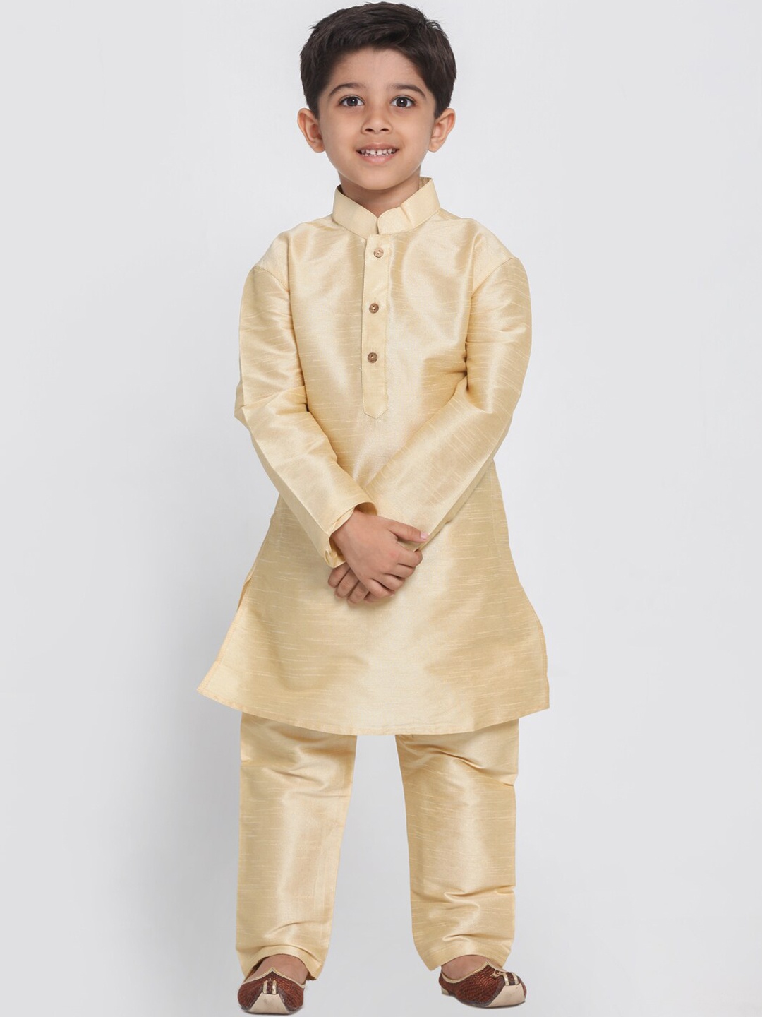

VASTRAMAY Boys Gold-Toned Silk Blend Kurta with Pyjamas