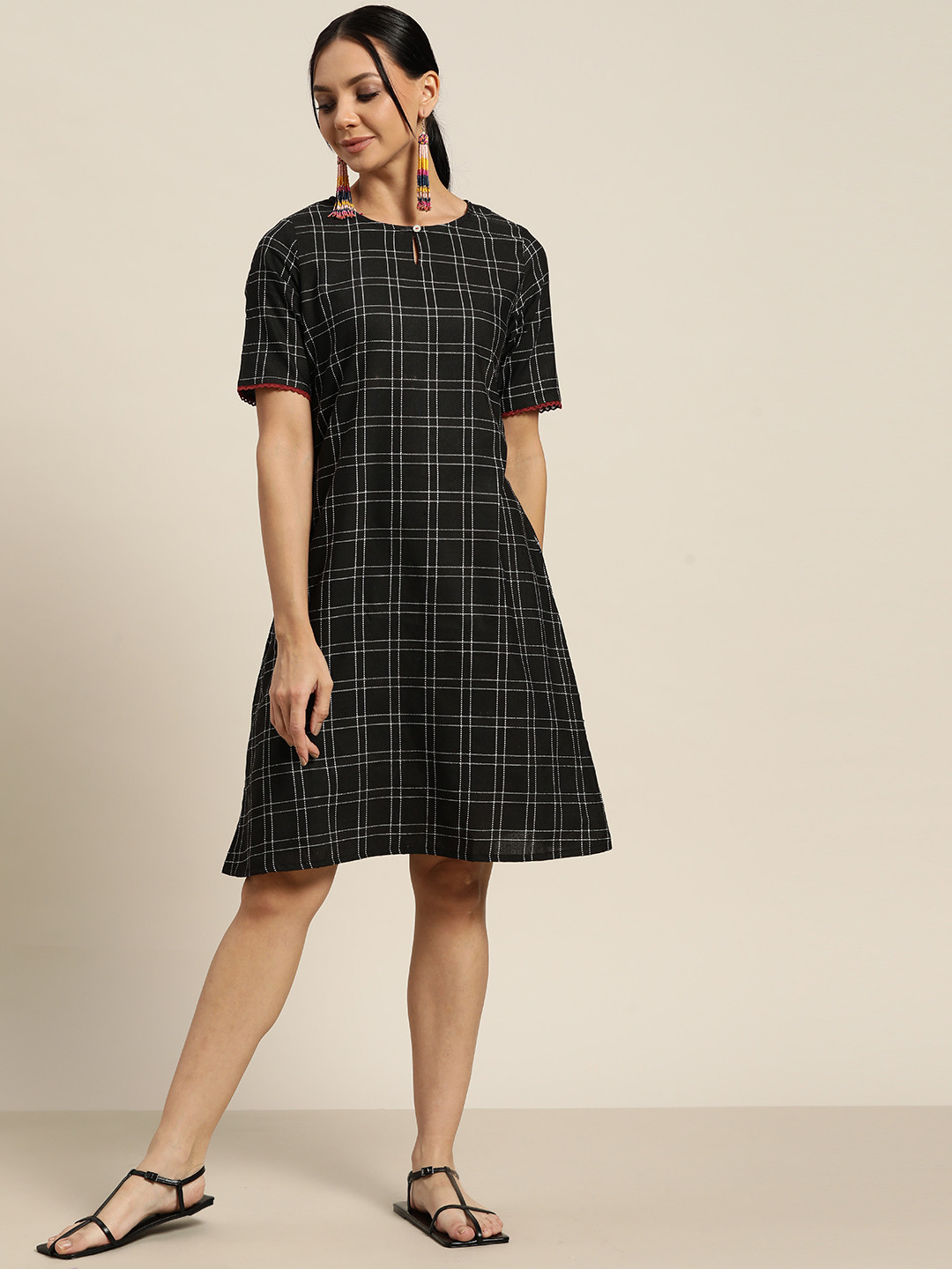 

Sangria Women Black & White Checked A-Line Dress