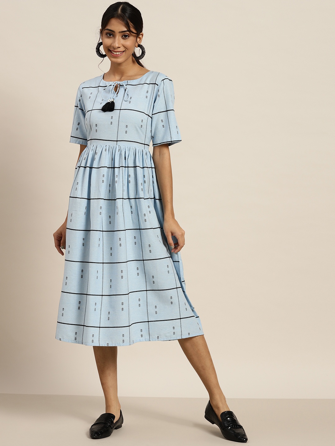 

Sangria Women Blue & Black Self-Checked Midi Fit & Flare Dress