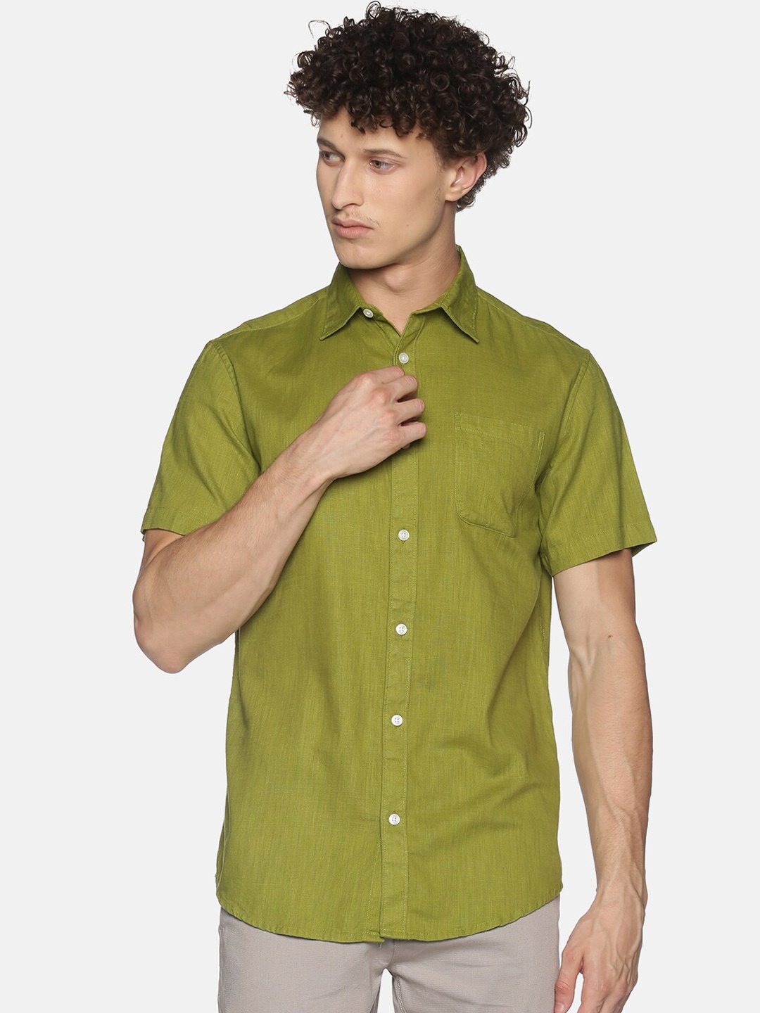 

Balista Men Olive Green Opaque Casual Shirt