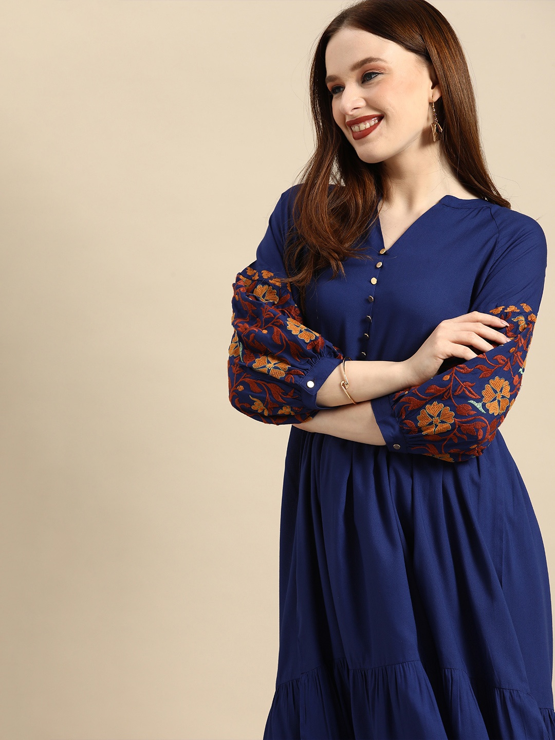 

all about you Dark Blue Solid V-Neck A-Line Tiered Dress With Printed Sleeves