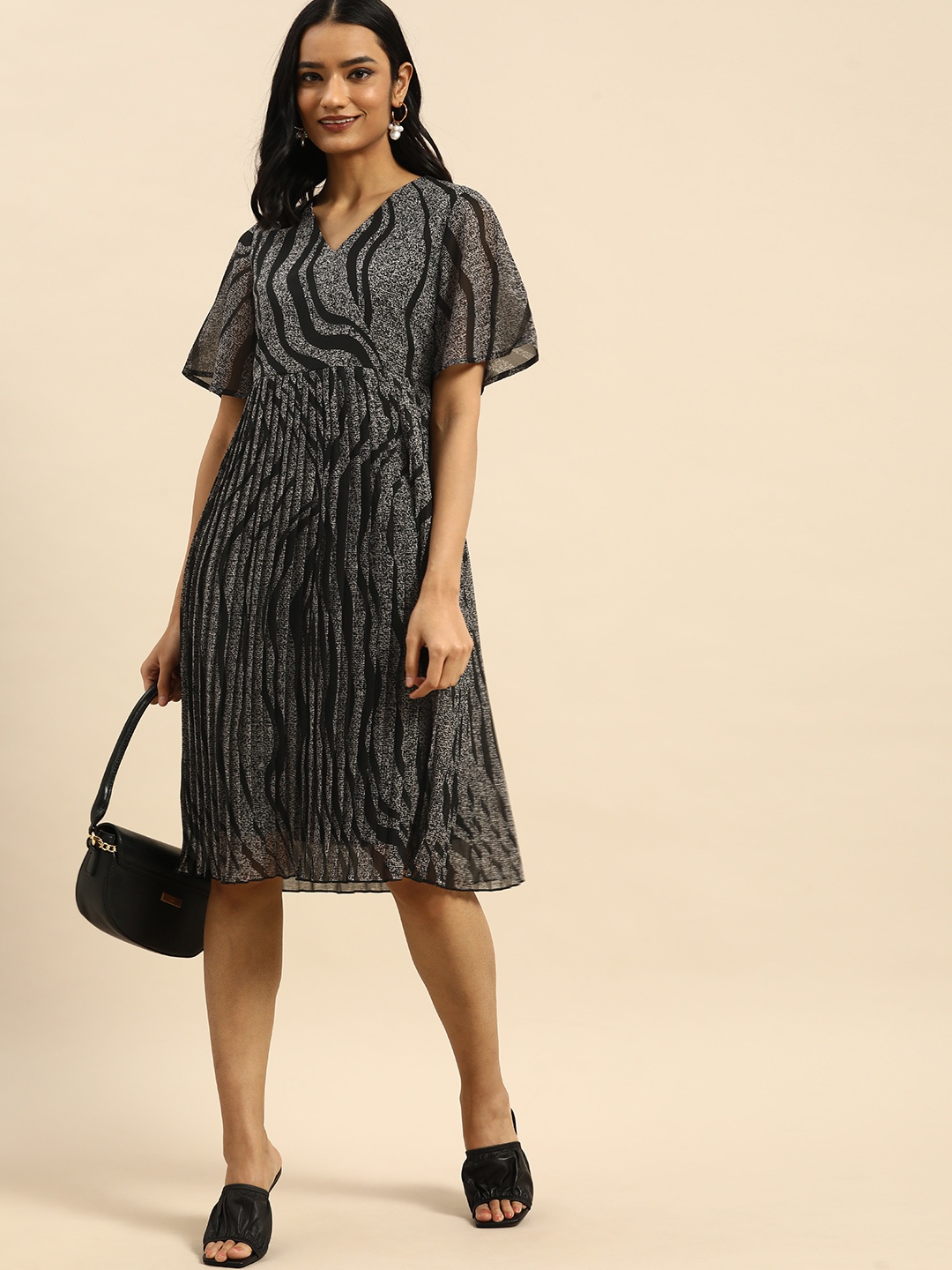 

all about you Black Midi Dress