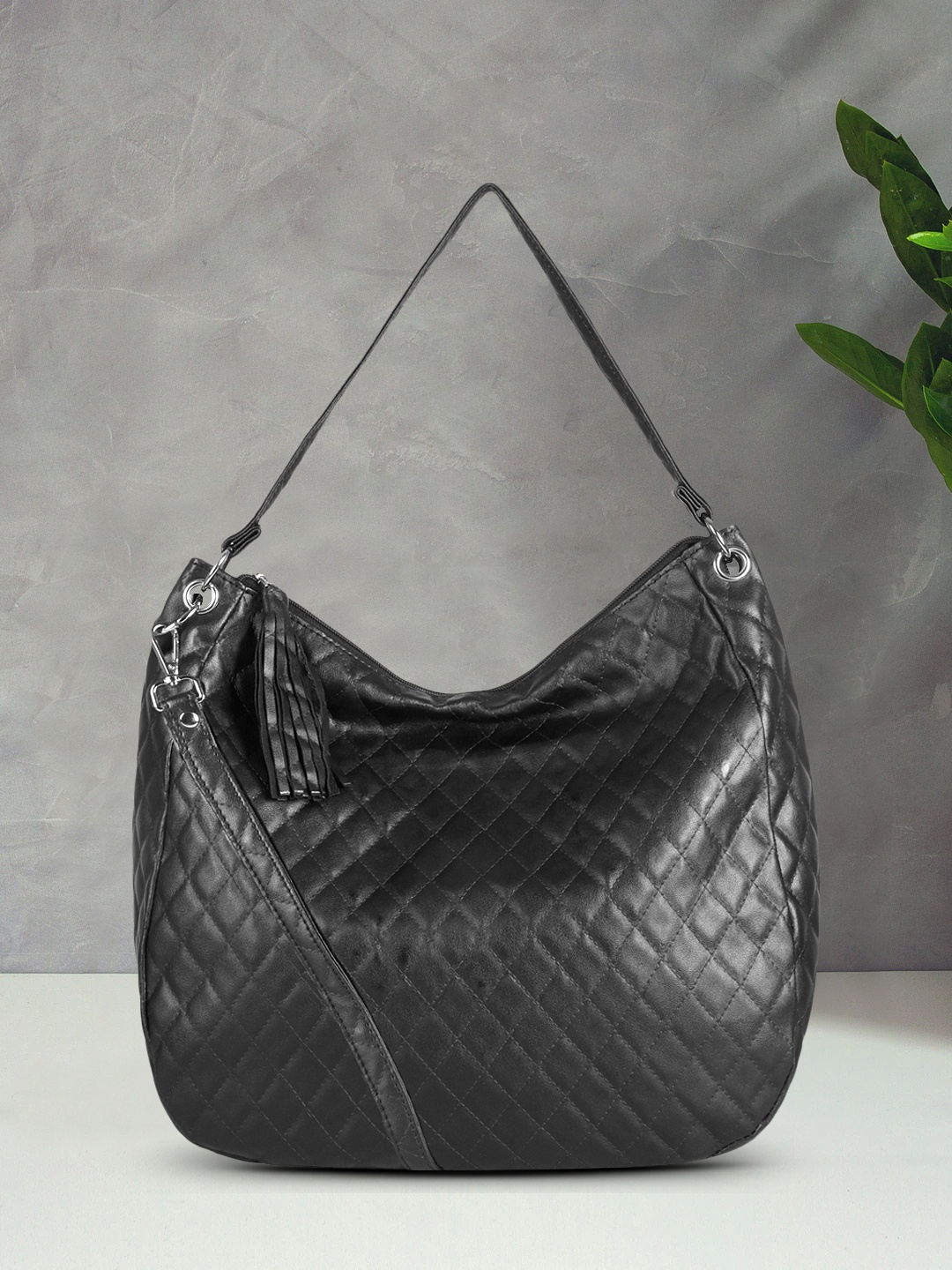 

Toteteca Black PU Structured Hobo Bag