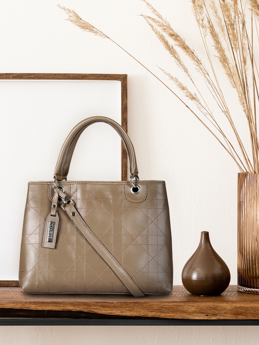 

Toteteca Beige PU Oversized Structured Handheld Bag with Quilted