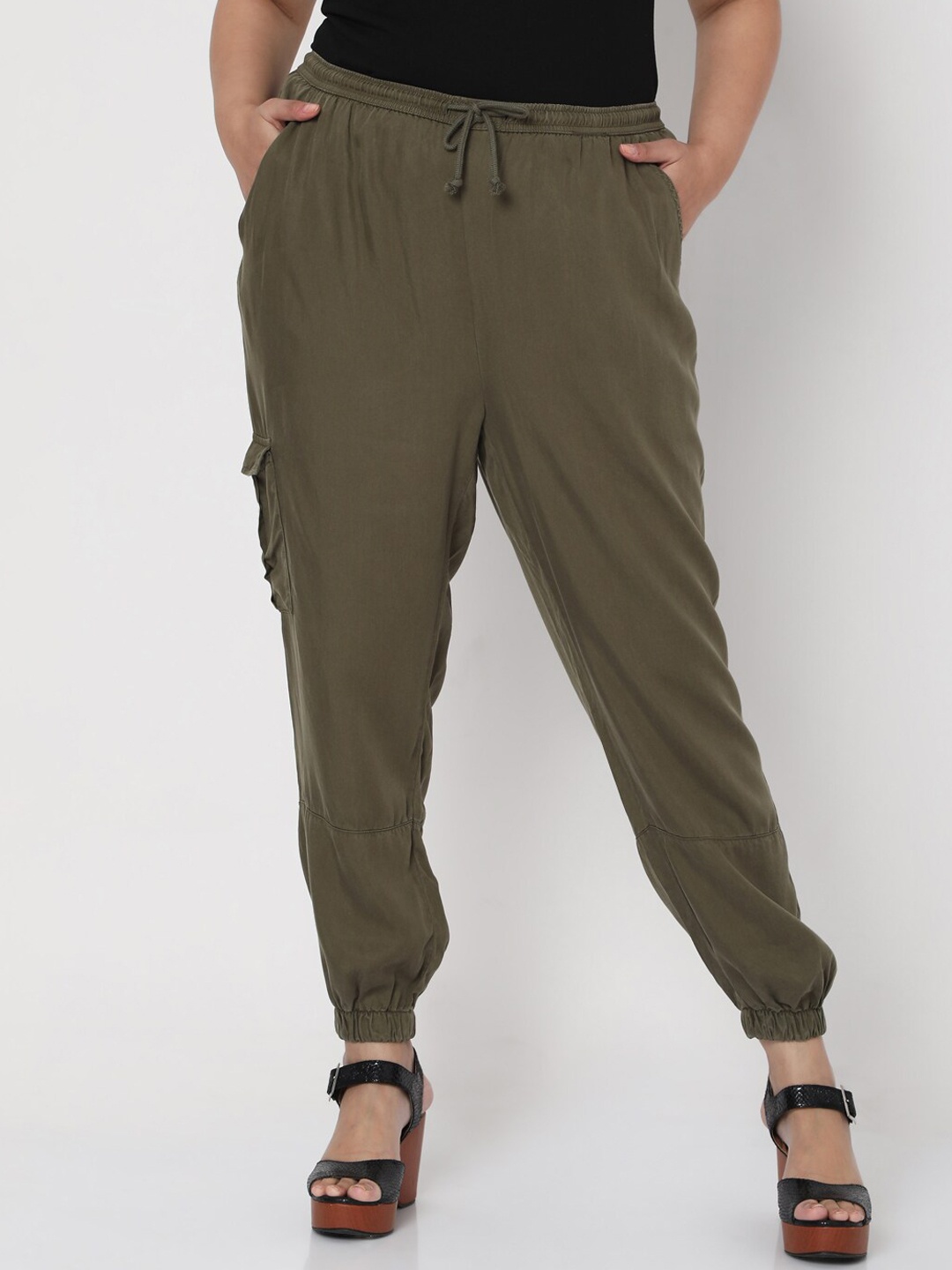

VERO MODA CURVE Women Green Joggers Trousers
