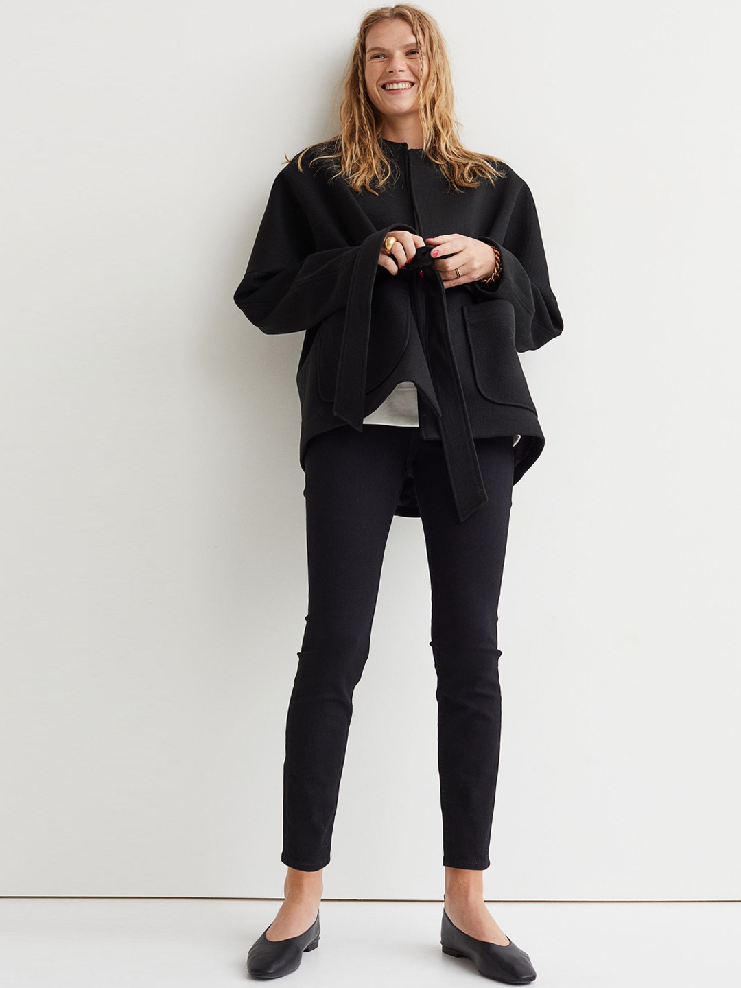 

H&M Women Black Curvy Ultra High Jeggings
