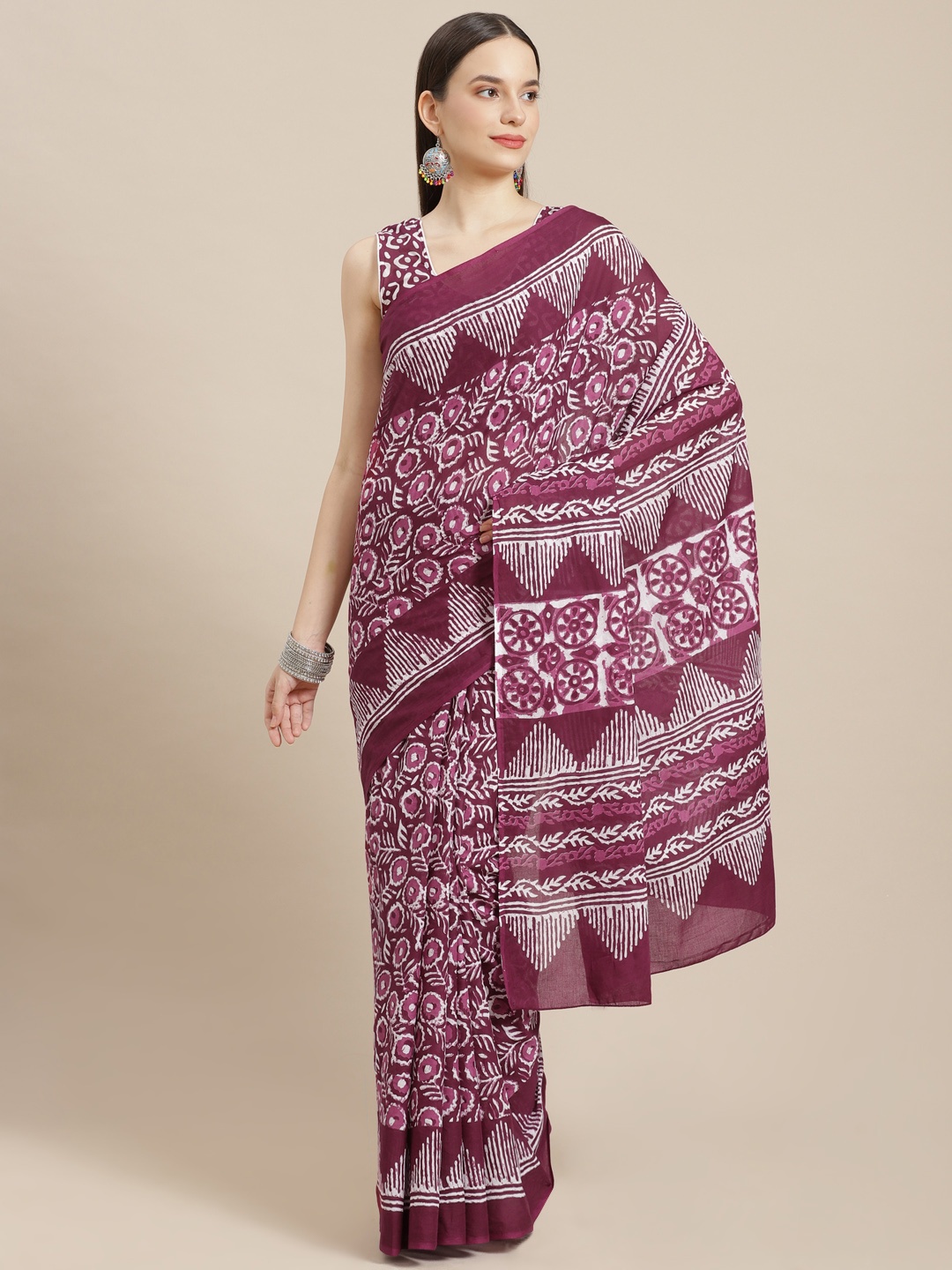 

mokshi Purple & White Floral Pure Cotton Saree