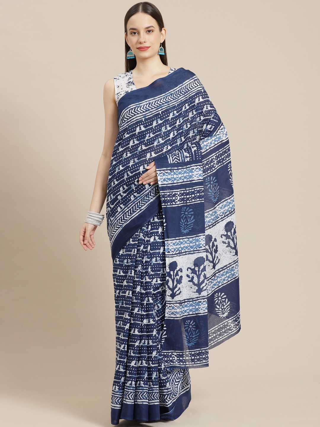 

mokshi Blue & White Ethnic Motifs Pure Cotton Saree