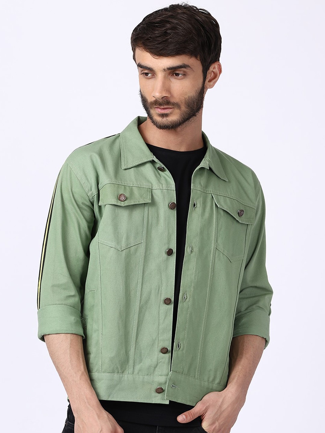 

VOXATI Men Green Denim Jacket