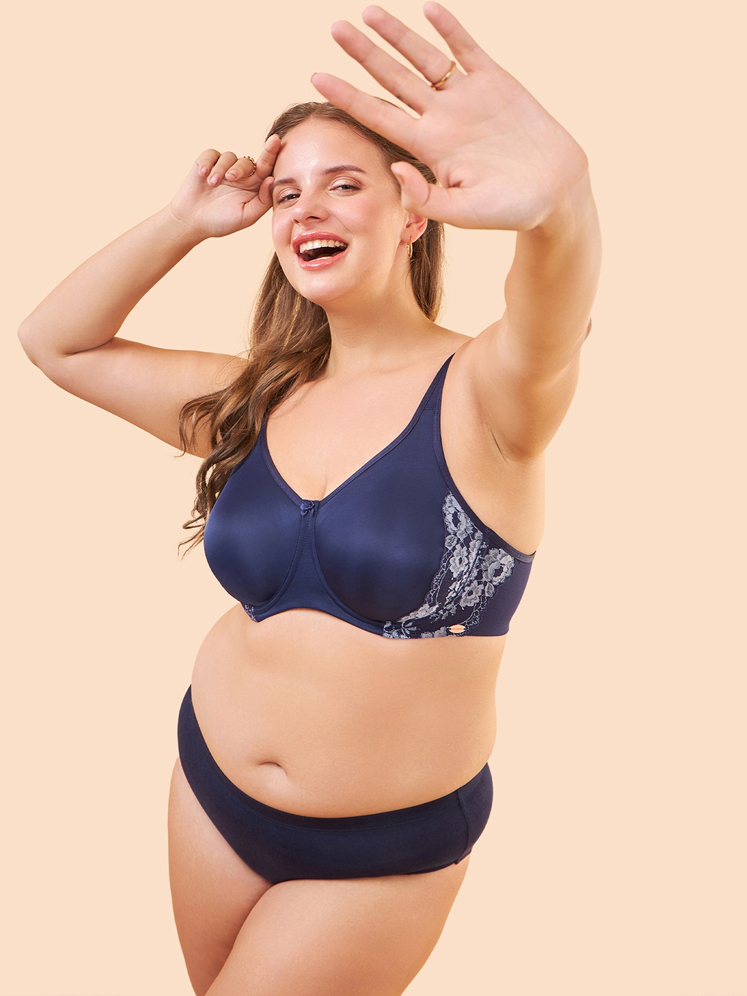 

Enamor Navy Blue & White Everyday Bra-Underwired EBFGLF053ECL34Z