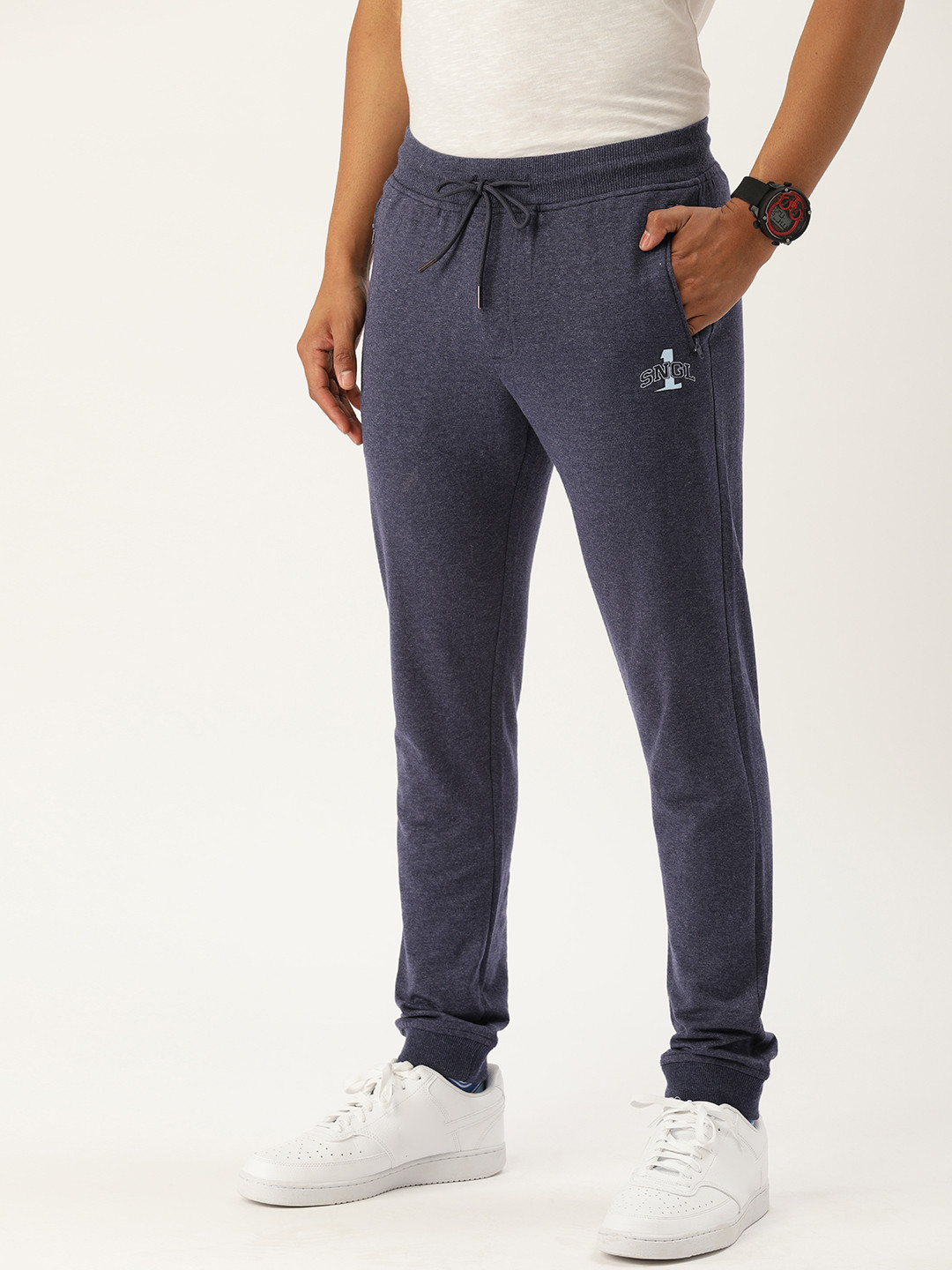 

SINGLE Men Blue Solid Jogger Fit Jogger