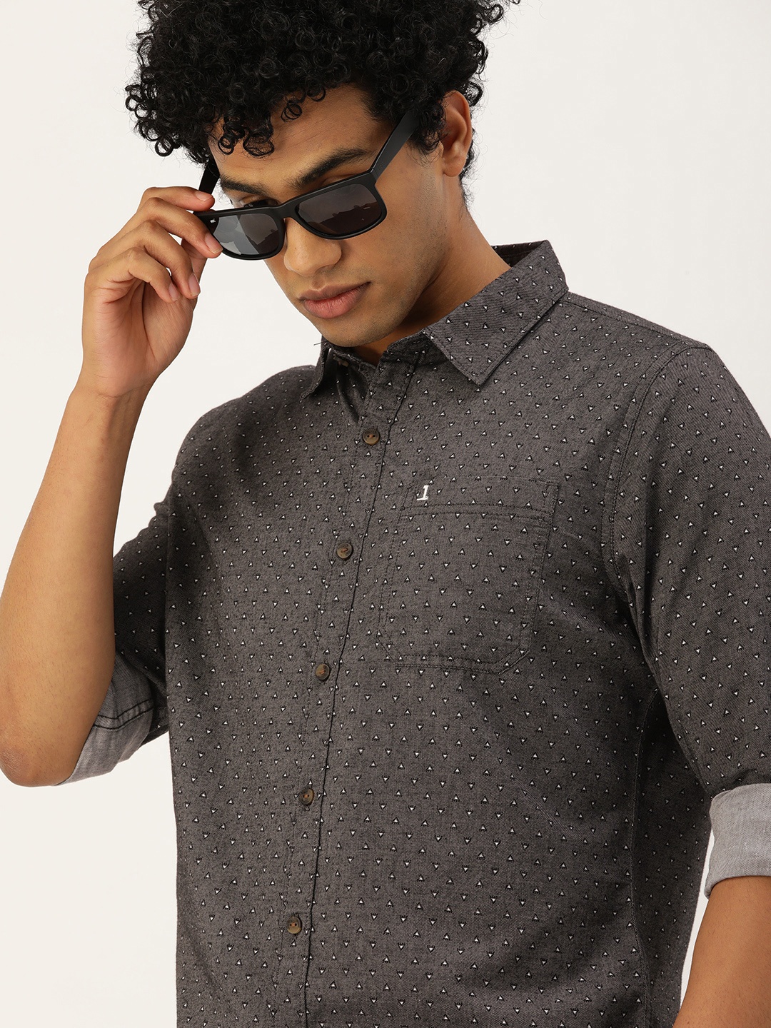 

SINGLE Men Grey Slim Fit Opaque Printed Casual Shirt