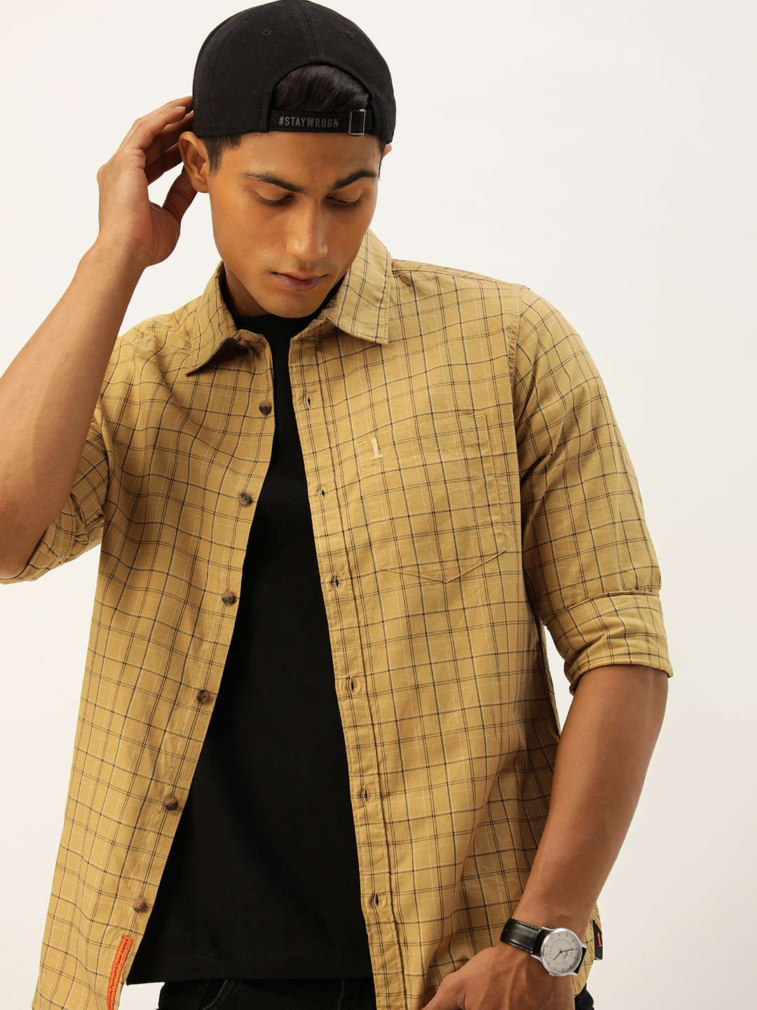 

SINGLE Men Mustard Slim Fit Checked Pure Cotton Casual Shirt