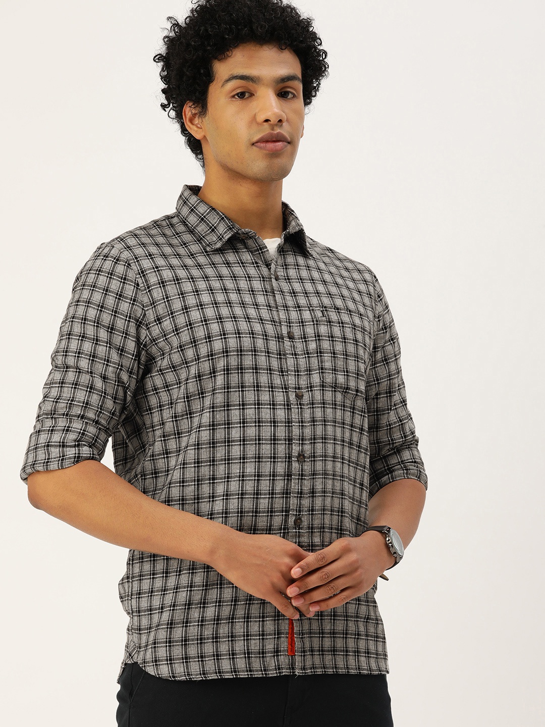 

SINGLE Men Grey & Black Slim Fit Tartan Checks Opaque Checked Casual Shirt