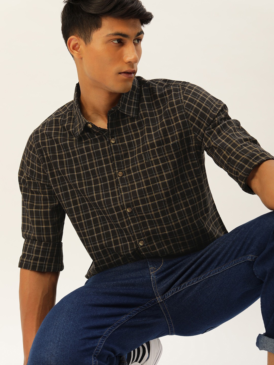 

SINGLE Men Black Slim Fit Checked Pure Cotton Casual Shirt