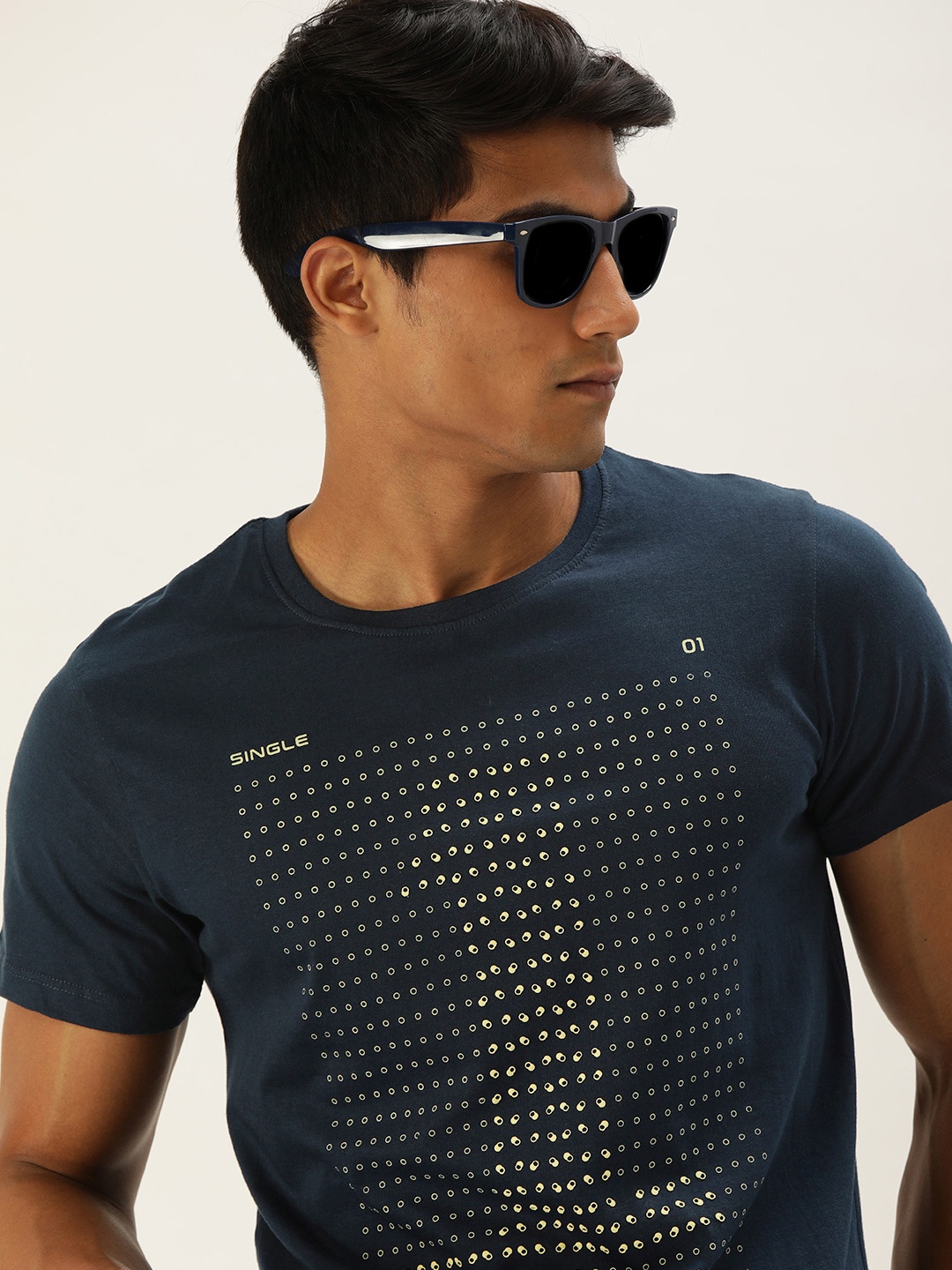

SINGLE Men Navy Blue Typography Printed Slim Fit T-shirt