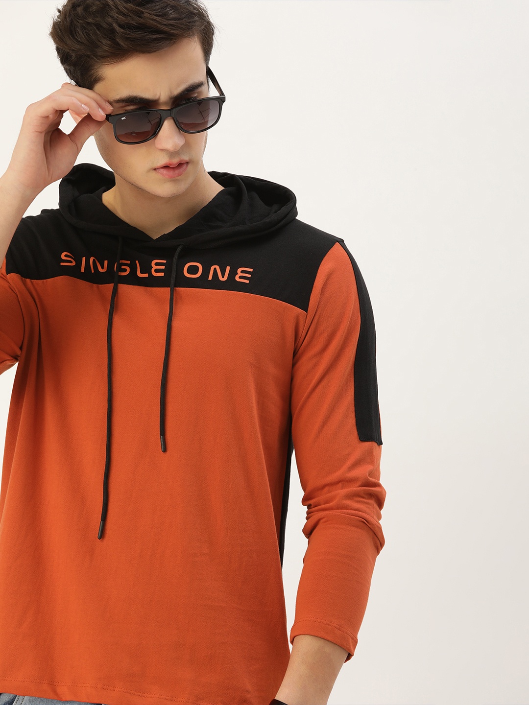 

SINGLE Men Orange & Black Colourblocked Hooded T-shirt
