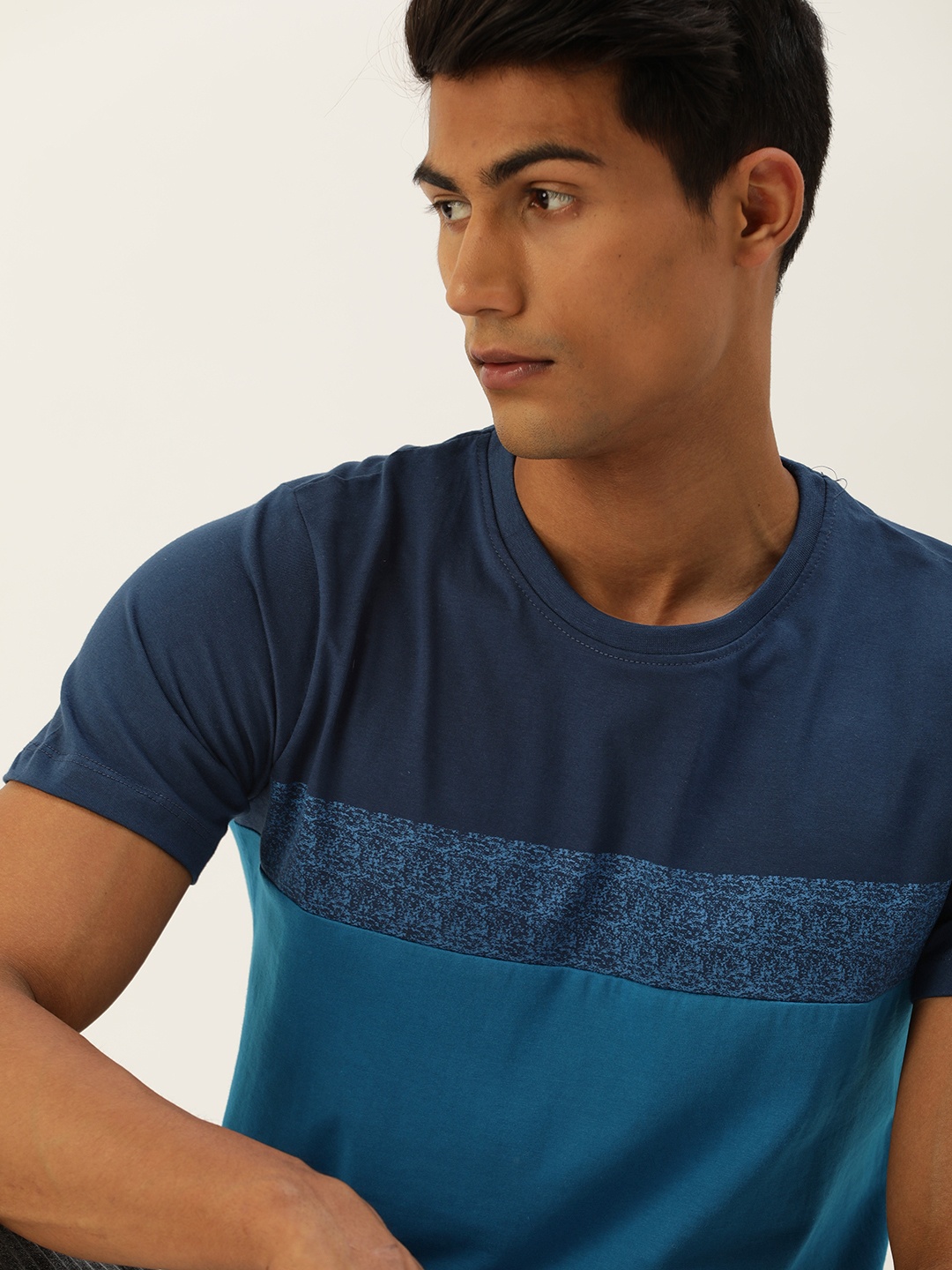 

SINGLE Men Navy Blue Colourblocked Round Neck Pure Cotton T-shirt