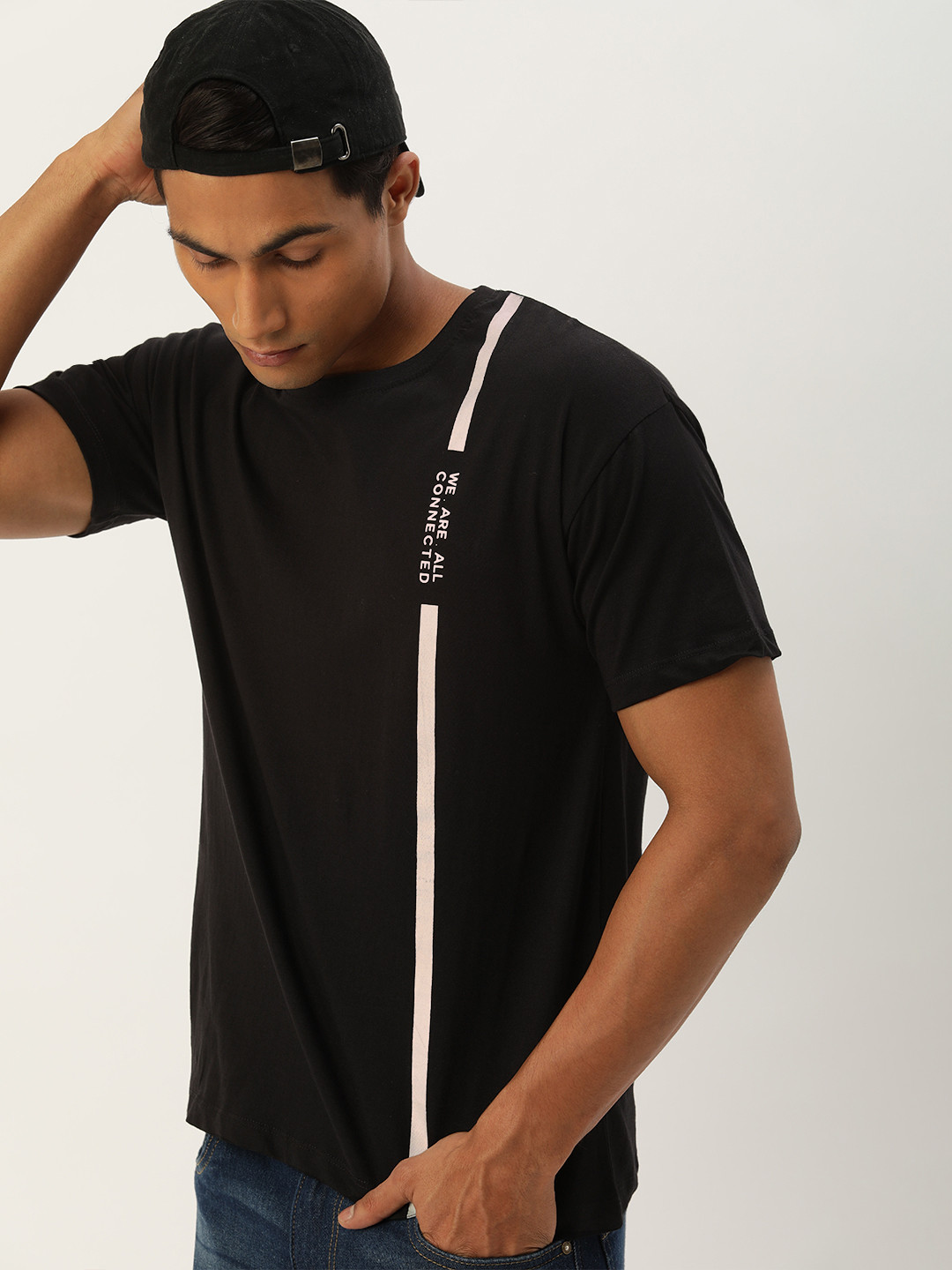 

SINGLE Men Black Printed Pure Cotton Boxy Casual T-shirt