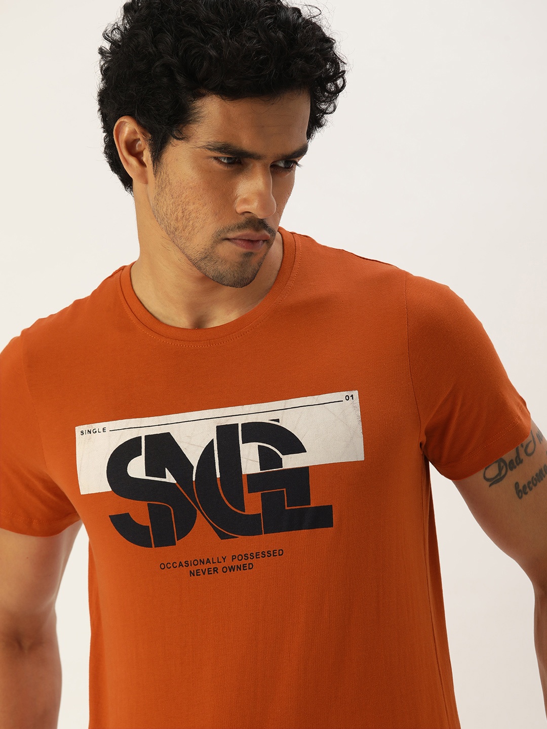 

SINGLE Men Rust Orange Typography Printed Pure Cotton T-shirt