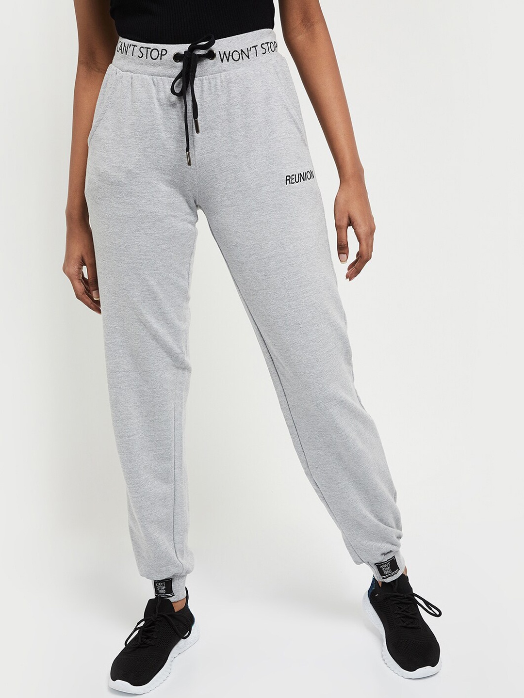 

max Women Grey Melange Solid Joggers
