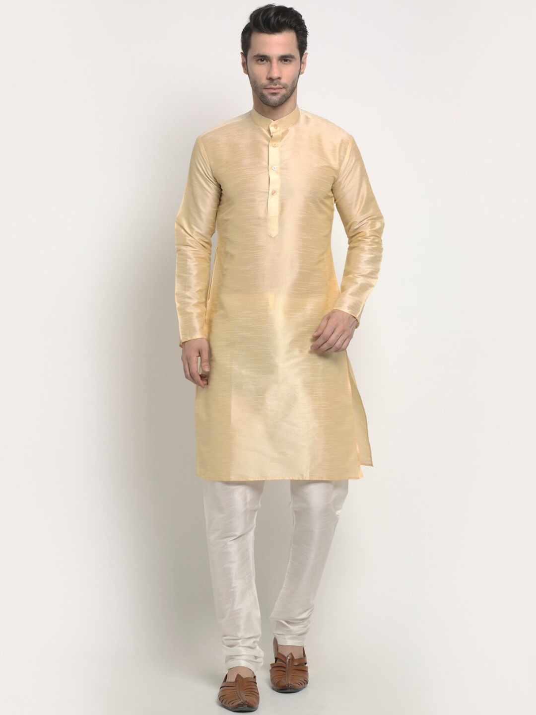 

NEUDIS Men Beige Solid Dupion Silk Kurta
