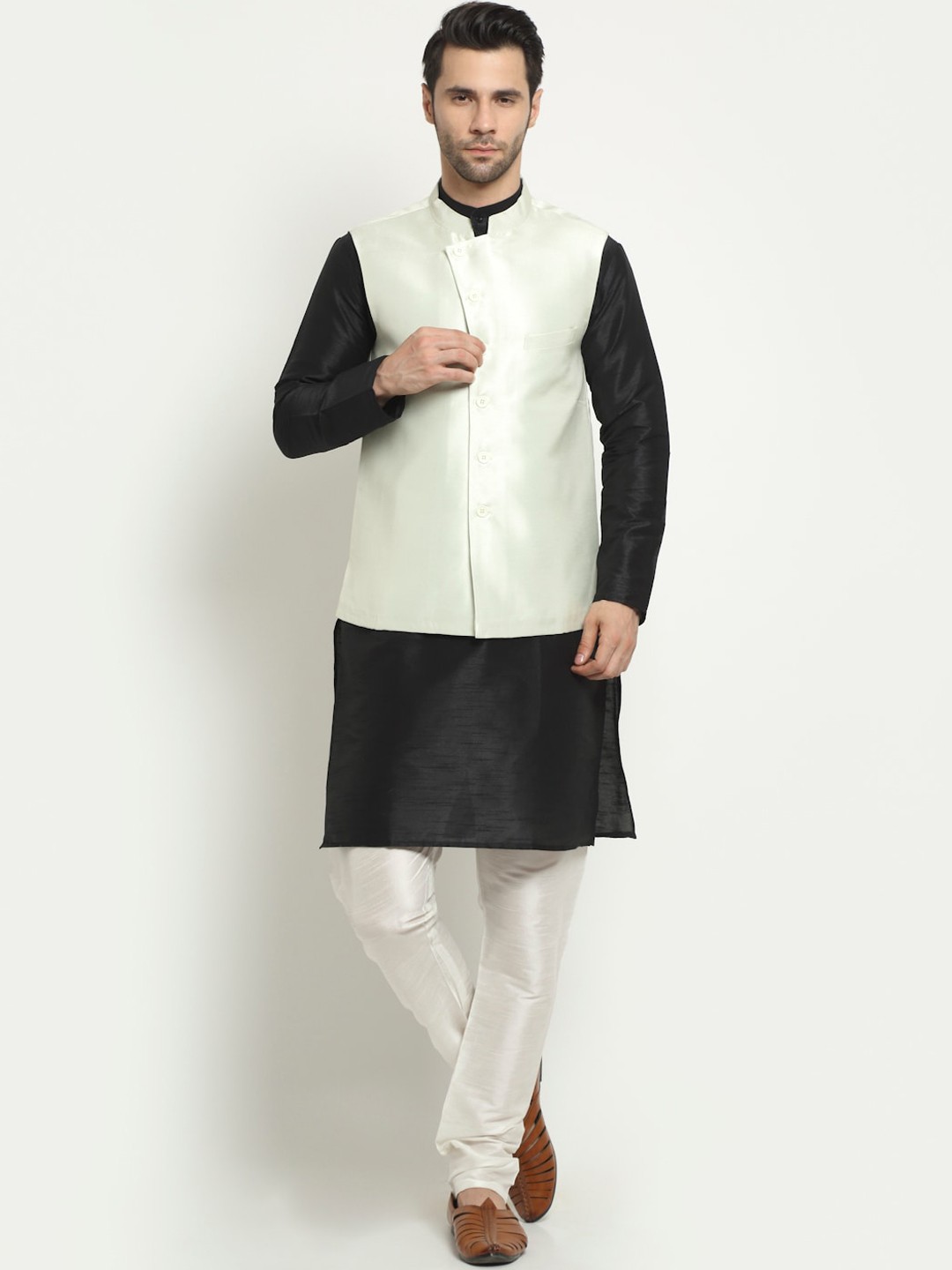 

NEUDIS Men Black Regular Dupion Silk Kurta & Churidar With Nehru Jacket