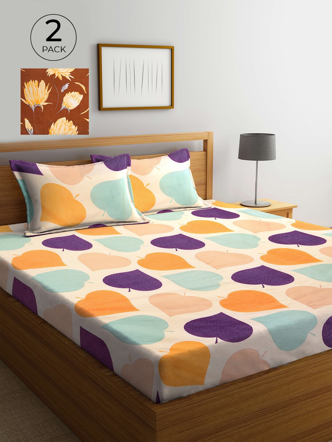

KLOTTHE Peach-Coloured & Orange 210 TC 2 Queen Bedsheet with 4 Pillow Covers