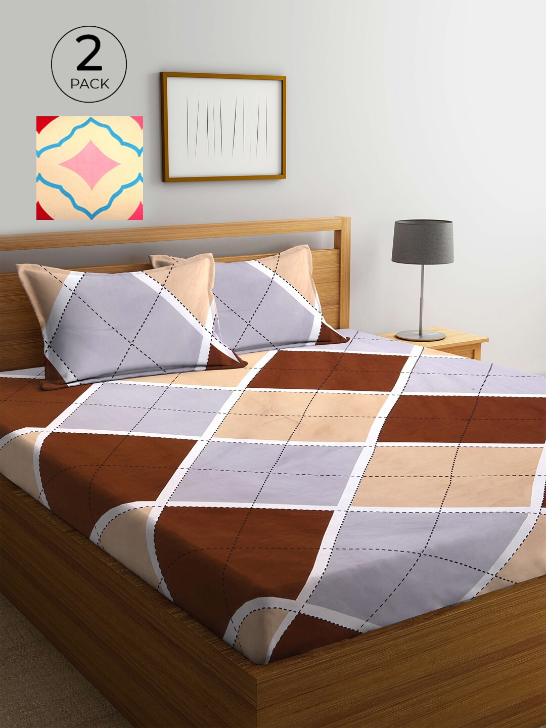 

KLOTTHE Grey & Cream Geometric 210 TC 2 King Bedsheet with 4 Pillow Covers